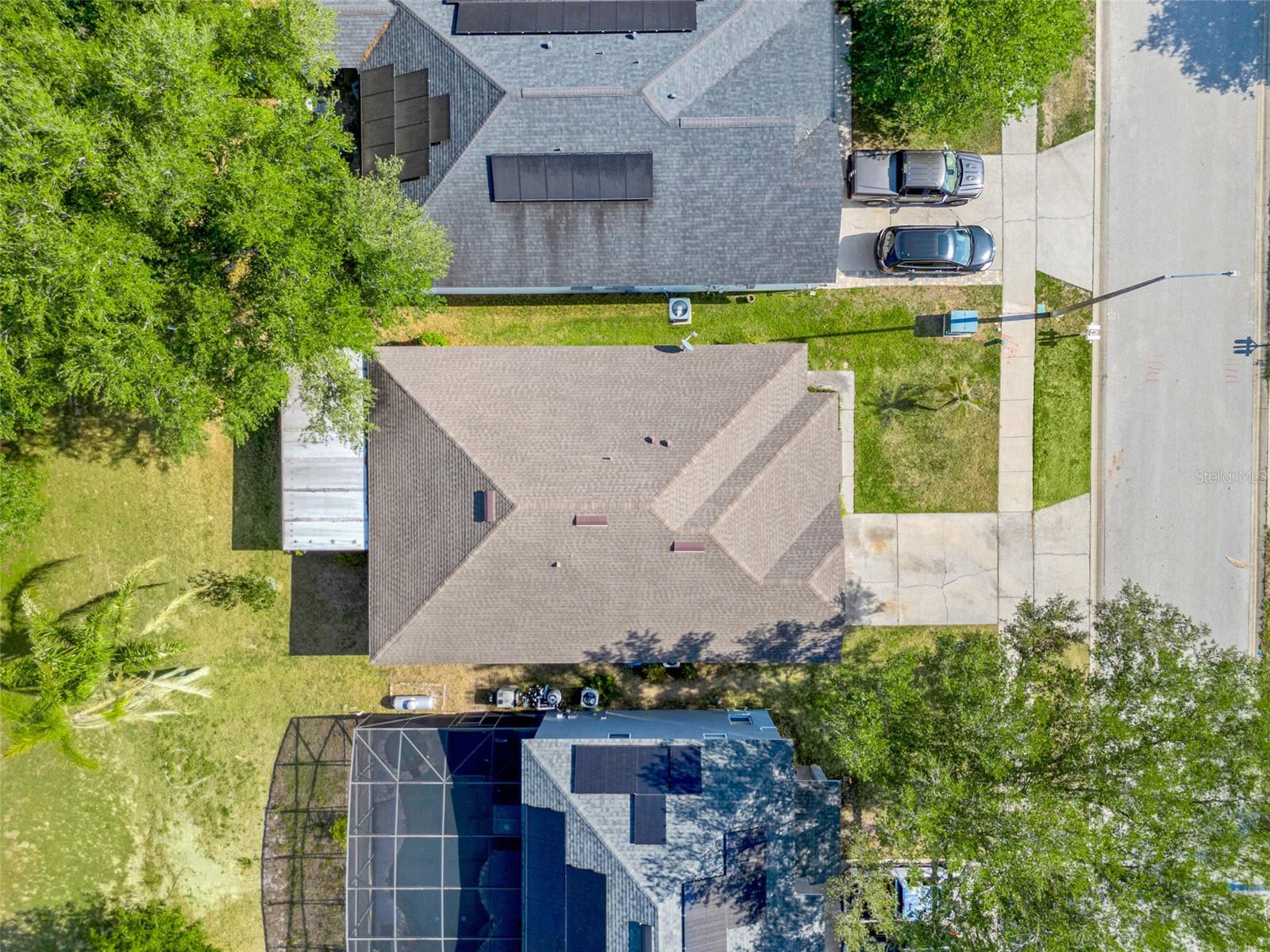 Image 3 of 35 For 1141 Greenley Avenue