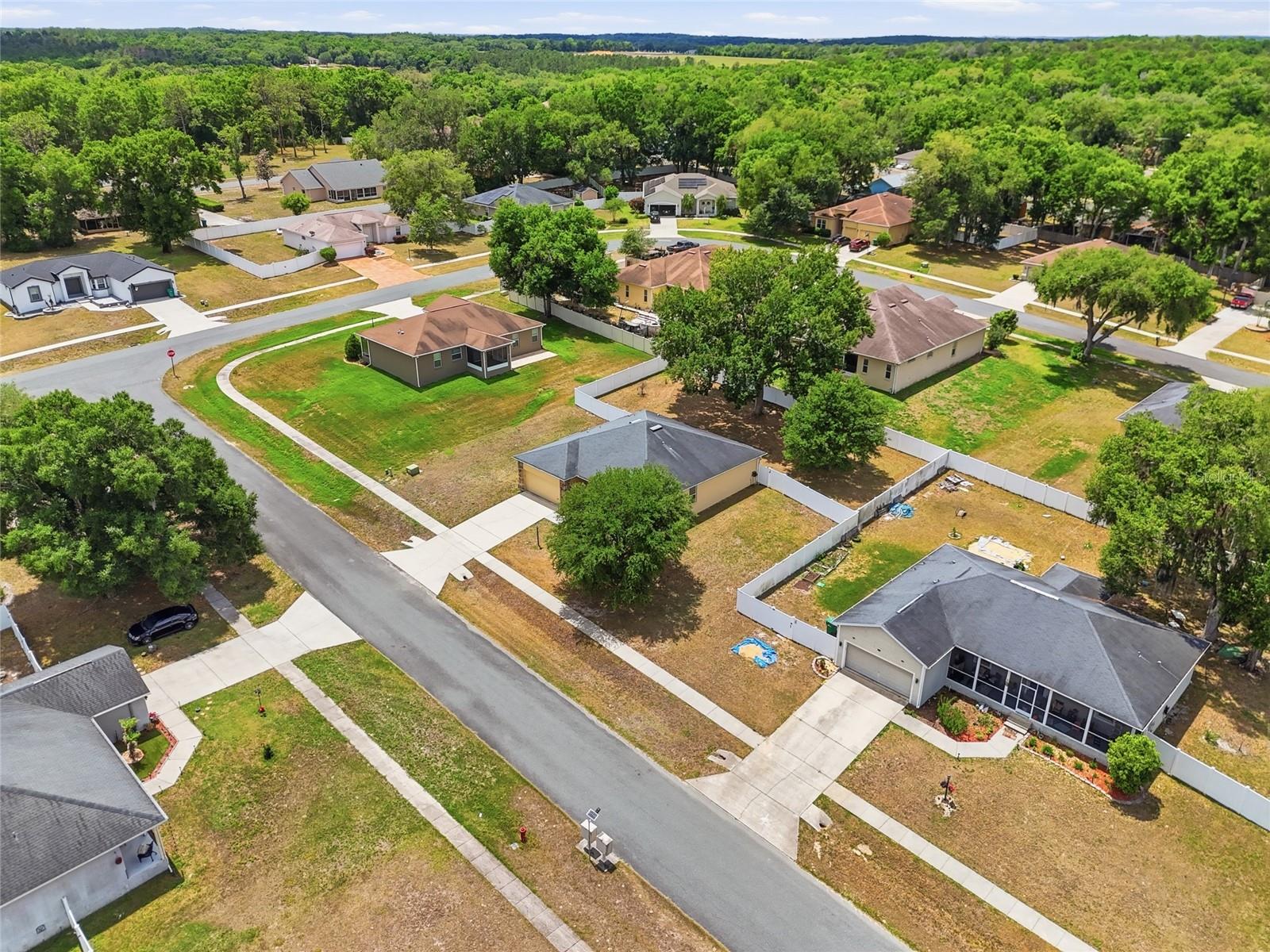 Image 7 of 39 For 306 Stonepoint Lane