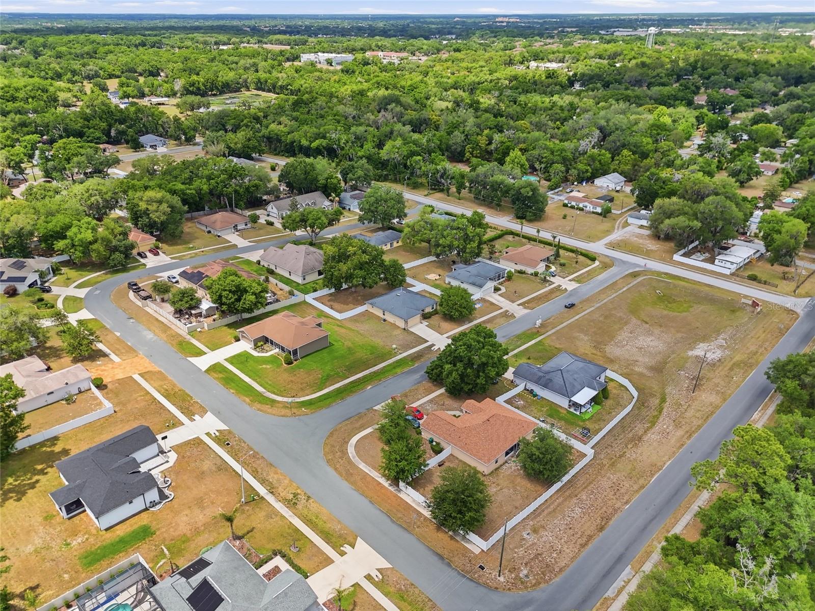 Image 9 of 39 For 306 Stonepoint Lane