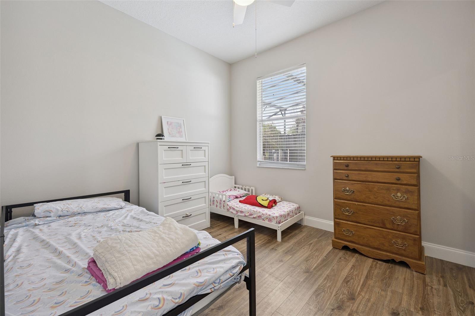 Image 26 of 35 For 465 Rob Roy Drive
