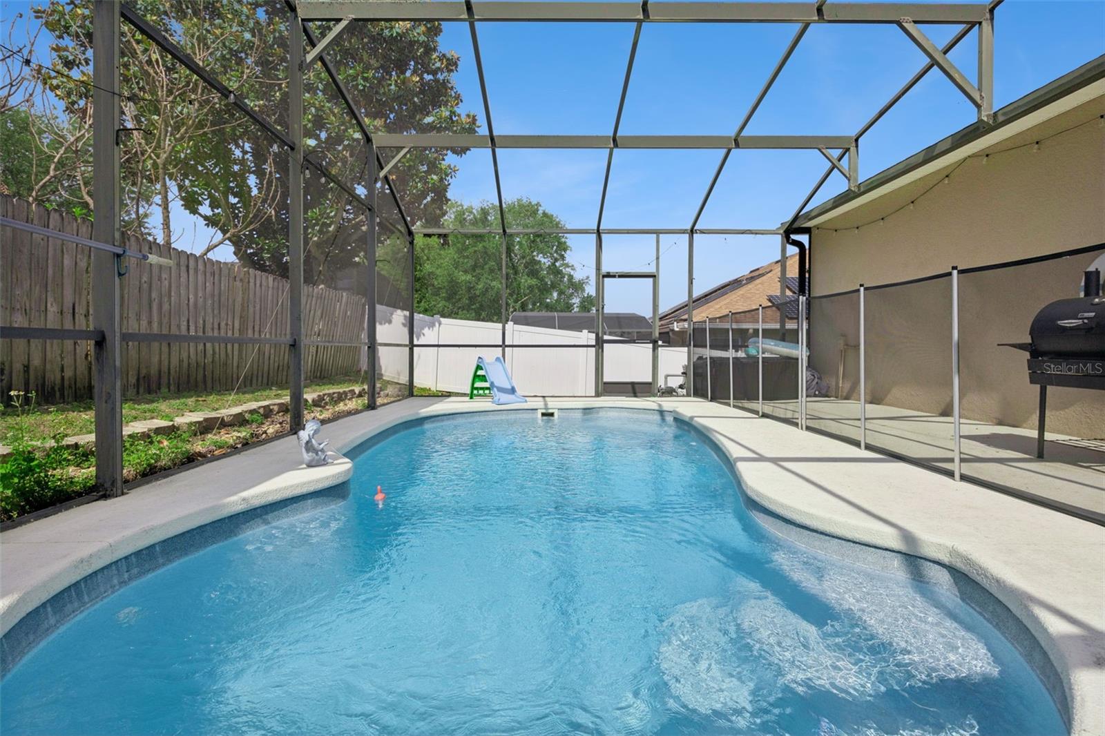 Image 33 of 35 For 465 Rob Roy Drive