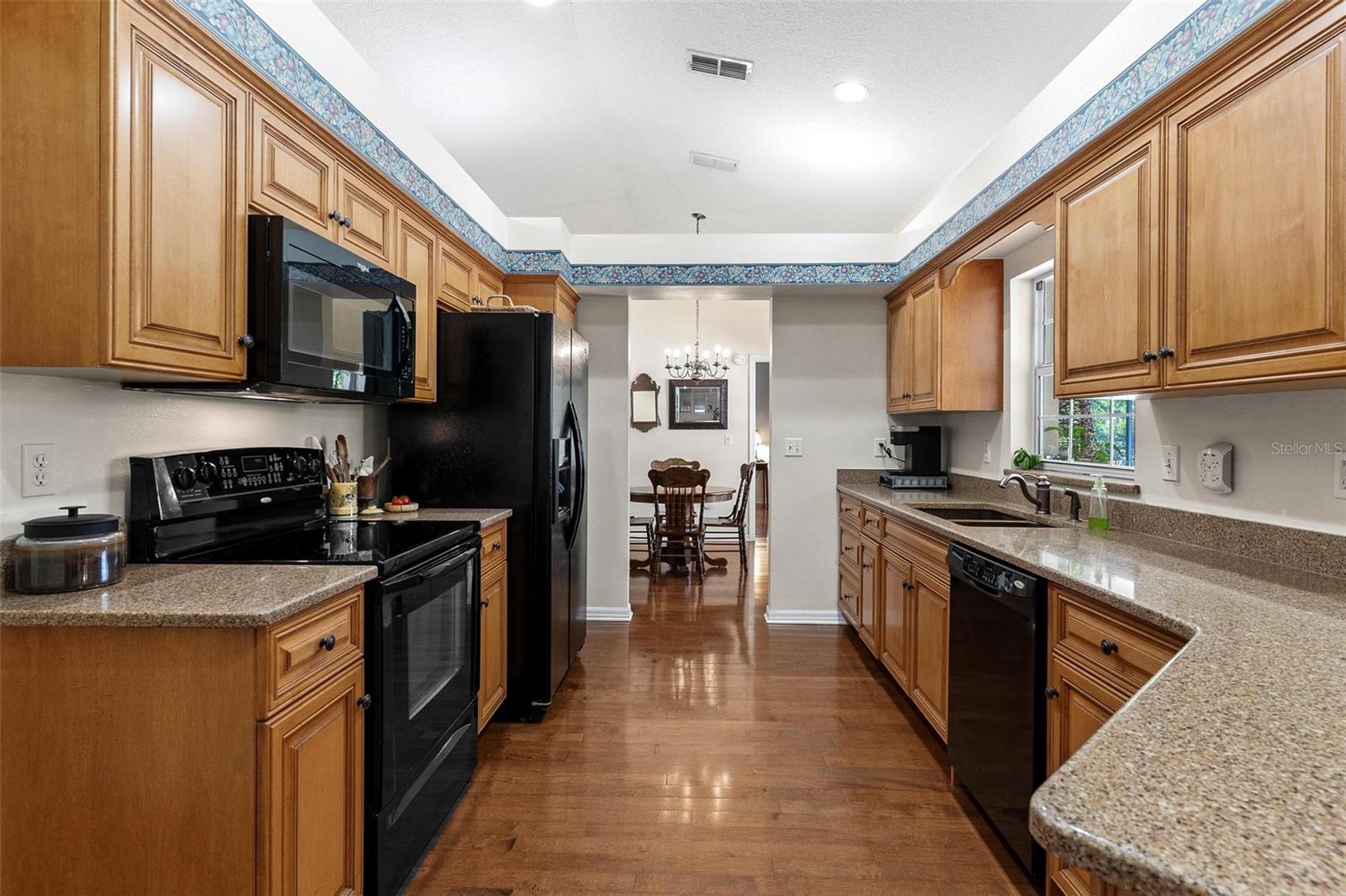 Image 13 of 42 For 4024 Eagle Ridge Road