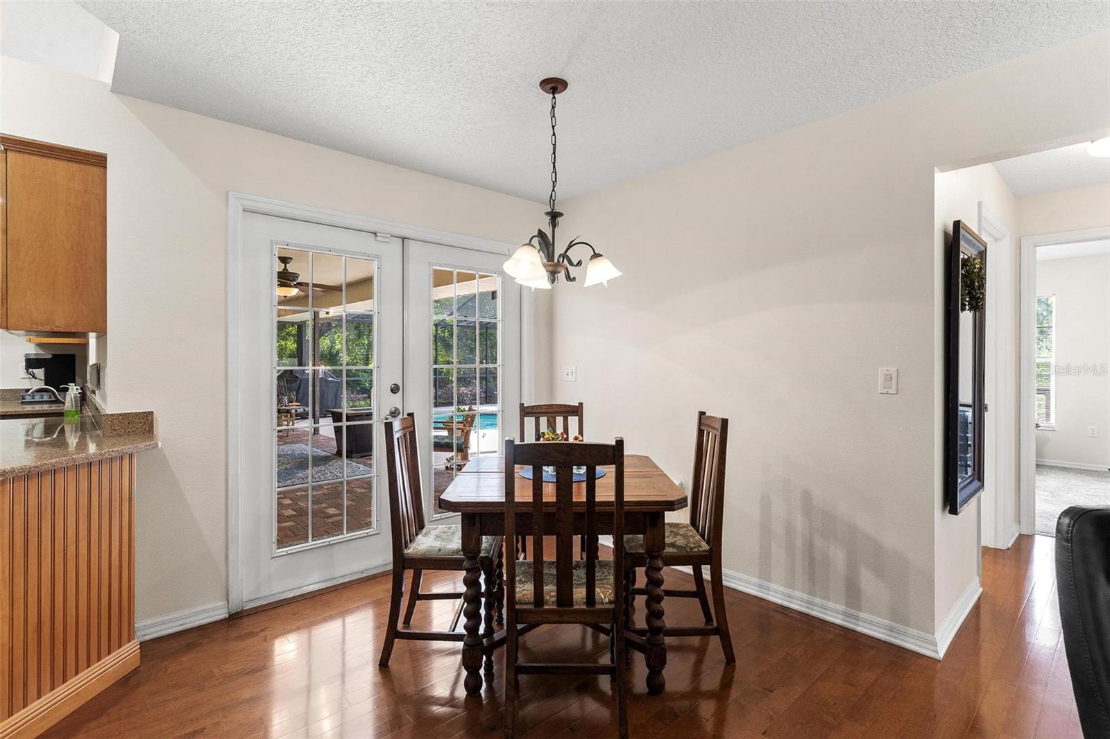 Image 15 of 42 For 4024 Eagle Ridge Road