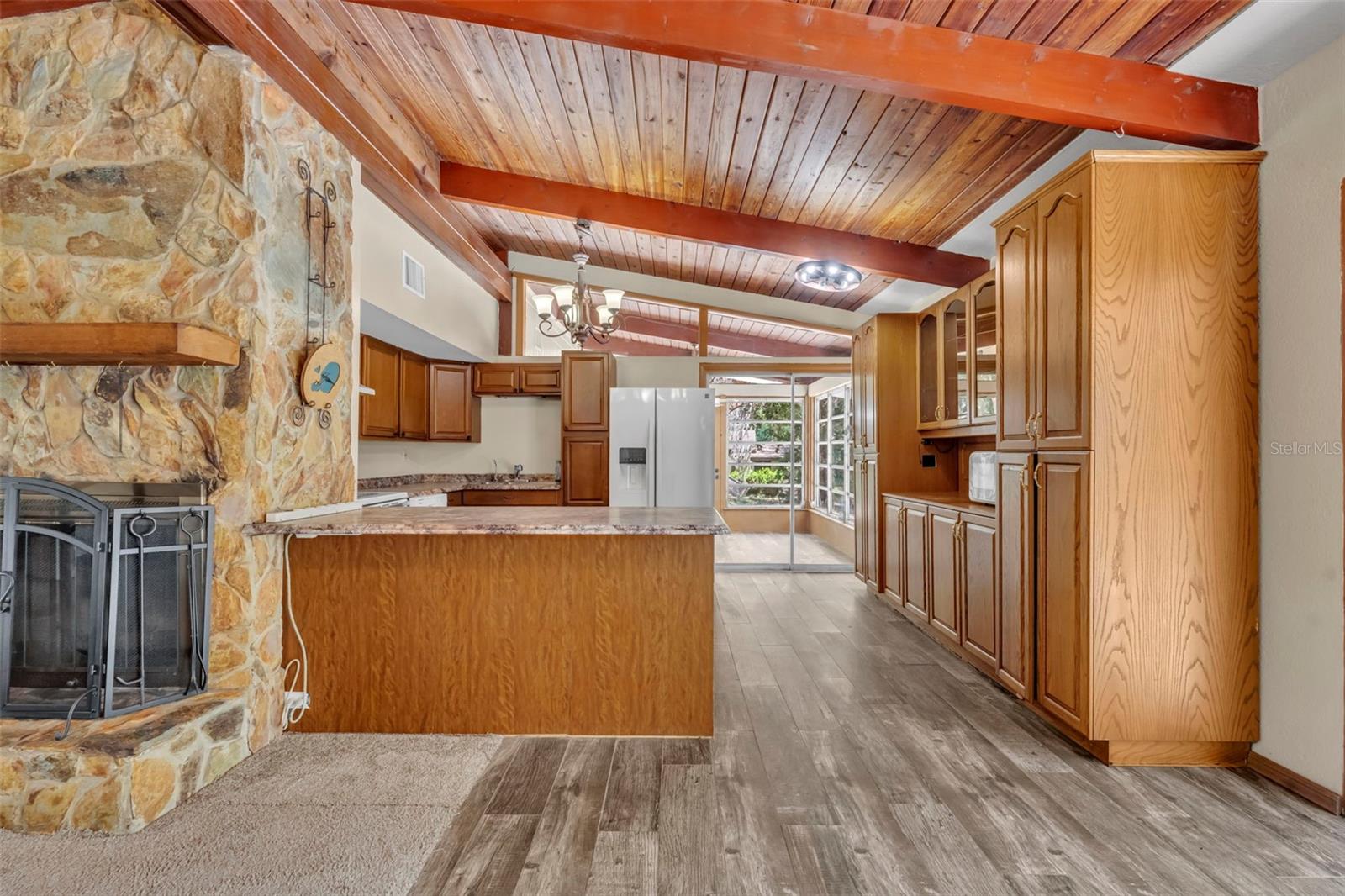 Image 15 of 67 For 13450 105th Terrace