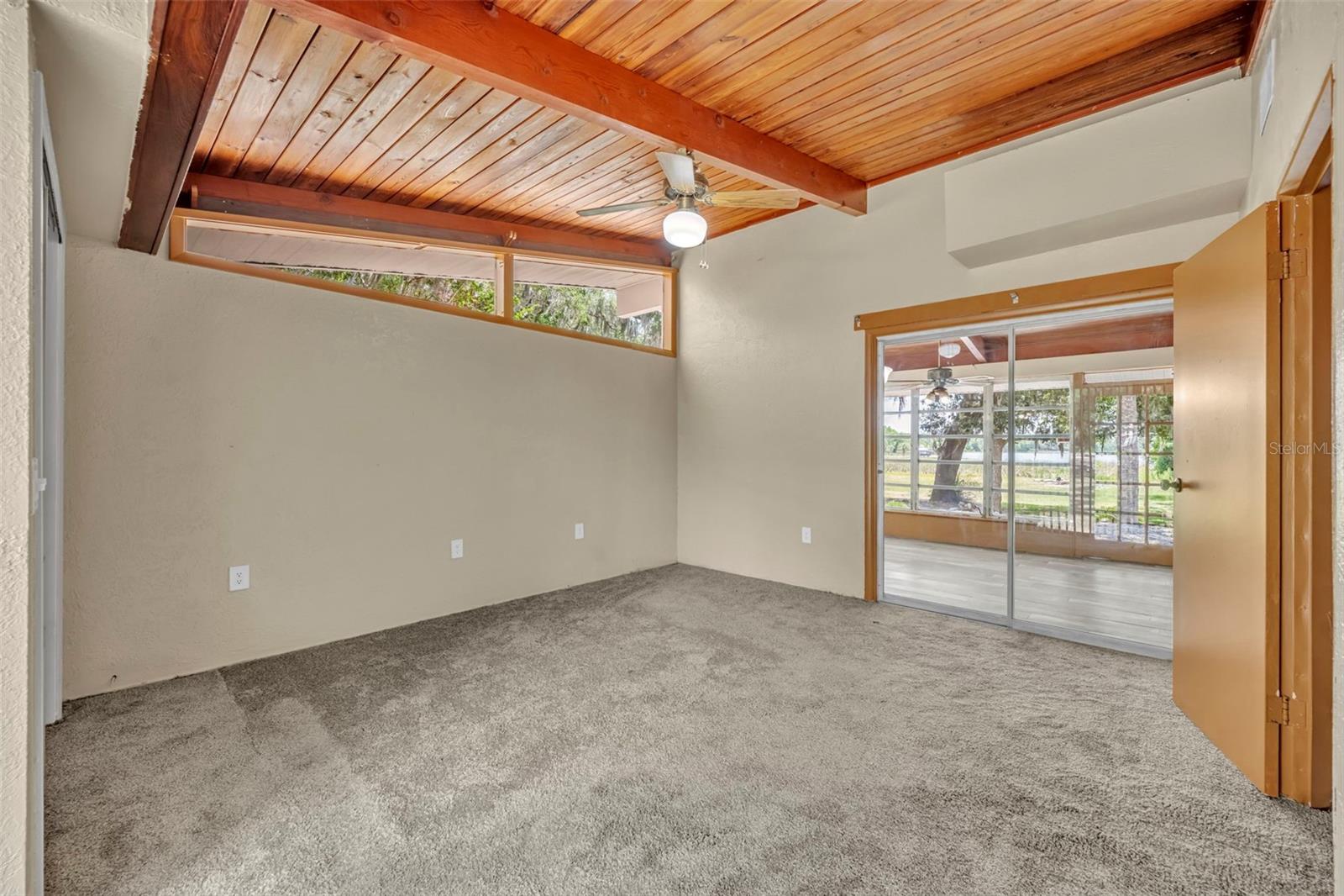 Image 21 of 67 For 13450 105th Terrace