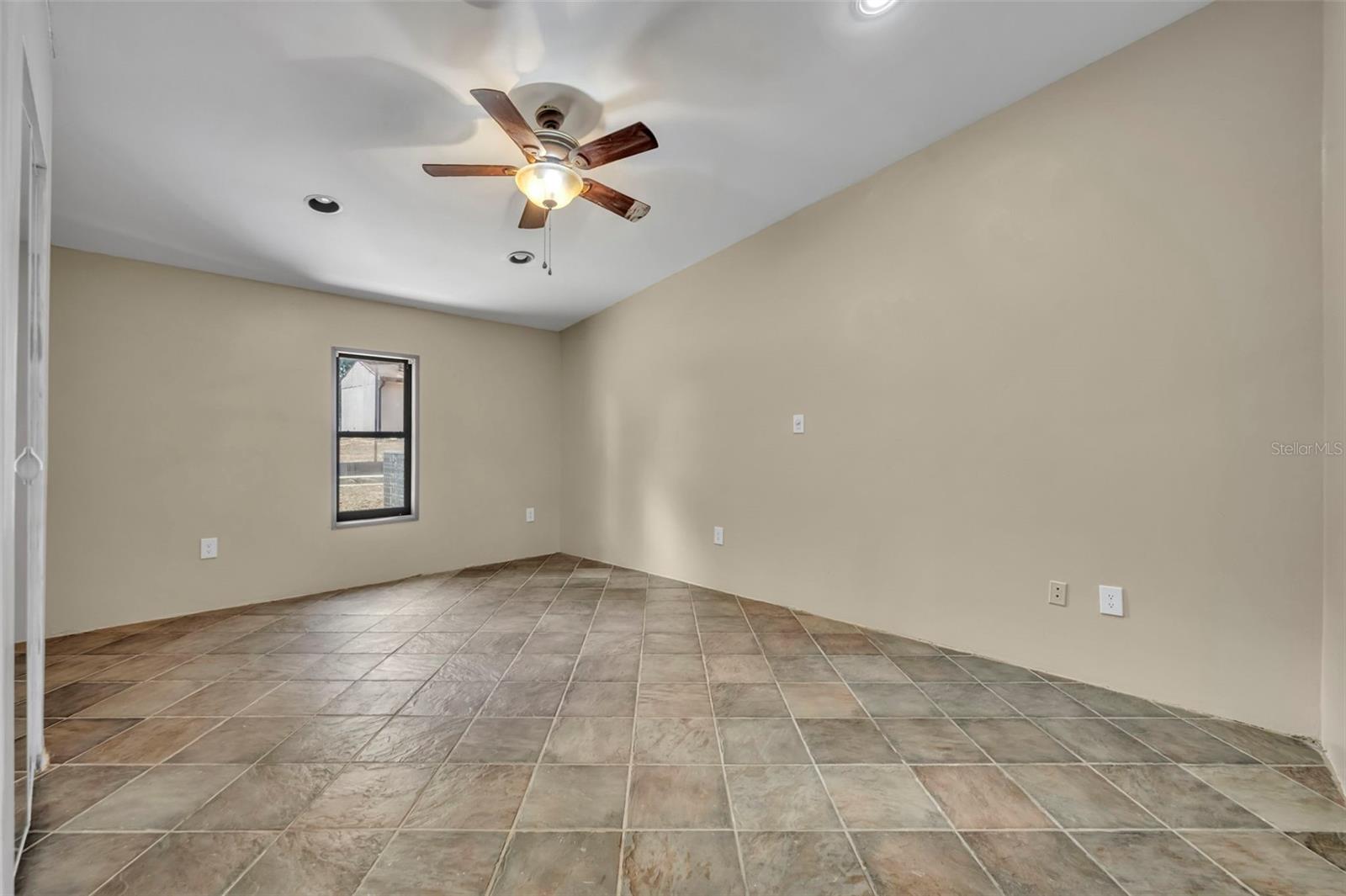 Image 28 of 67 For 13450 105th Terrace