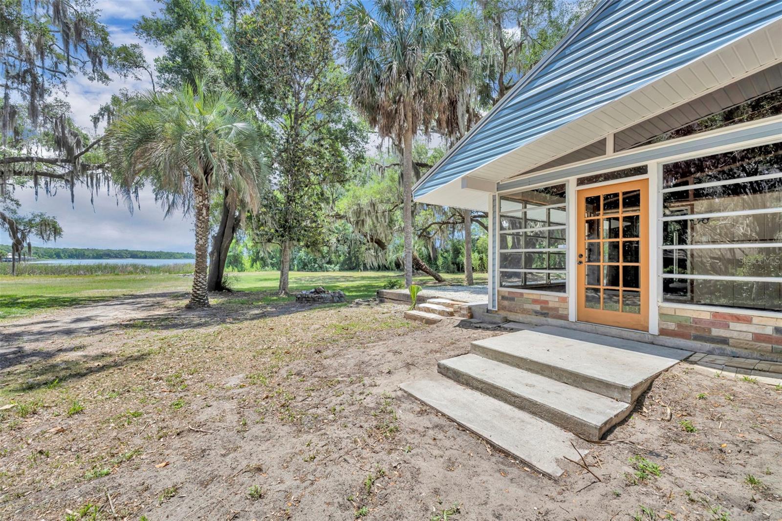 Image 33 of 67 For 13450 105th Terrace
