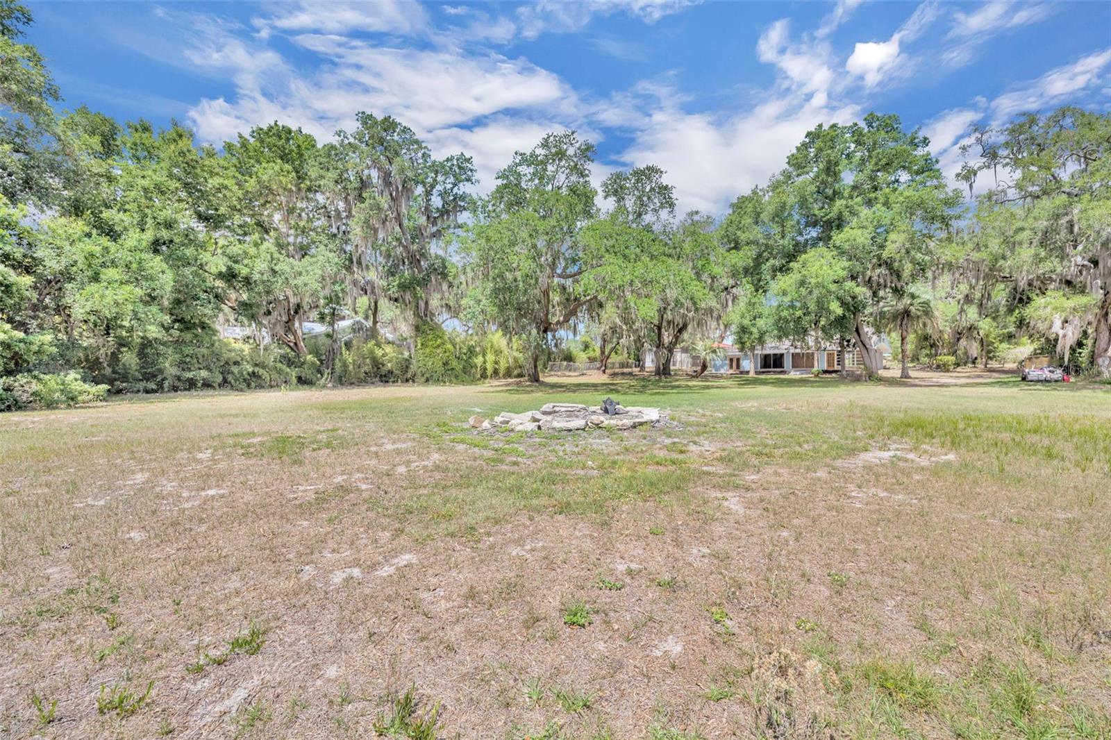 Image 41 of 67 For 13450 105th Terrace