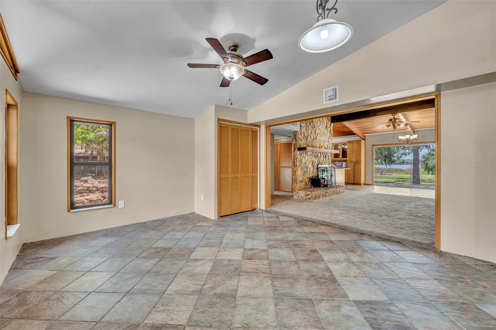 Image 7 of 67 For 13450 105th Terrace