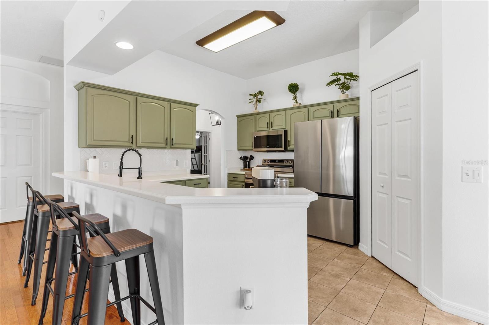 Image 12 of 44 For 10342 Pleasant View Drive