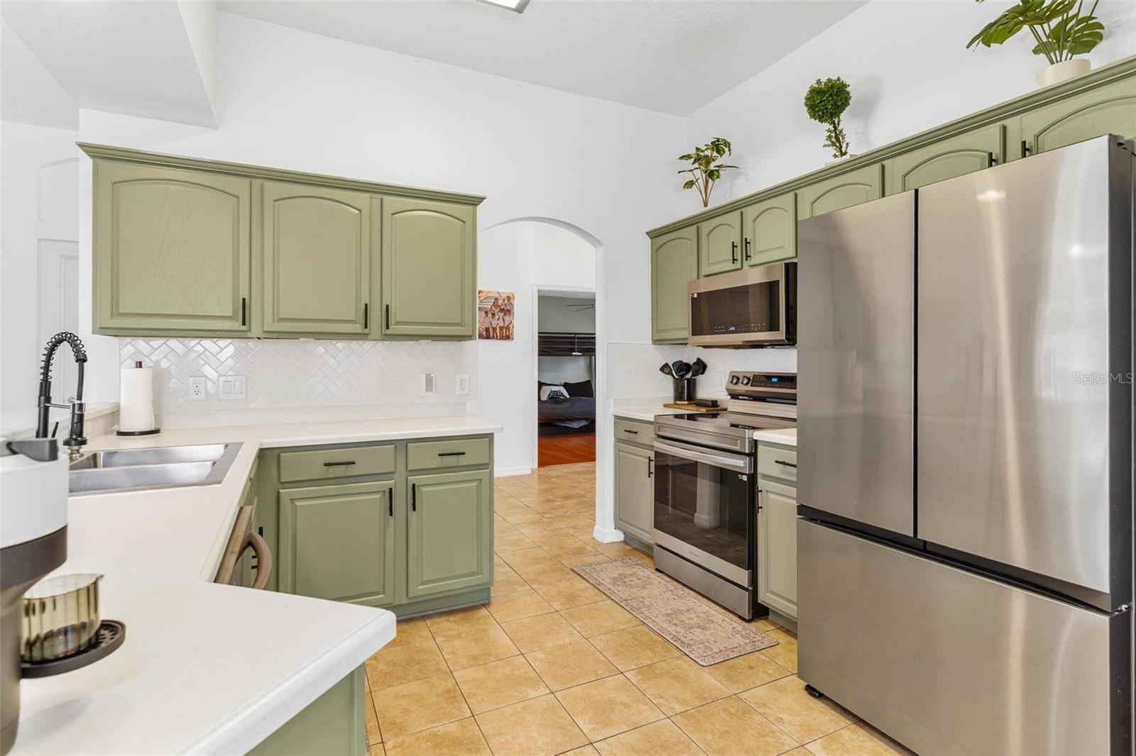 Image 13 of 44 For 10342 Pleasant View Drive