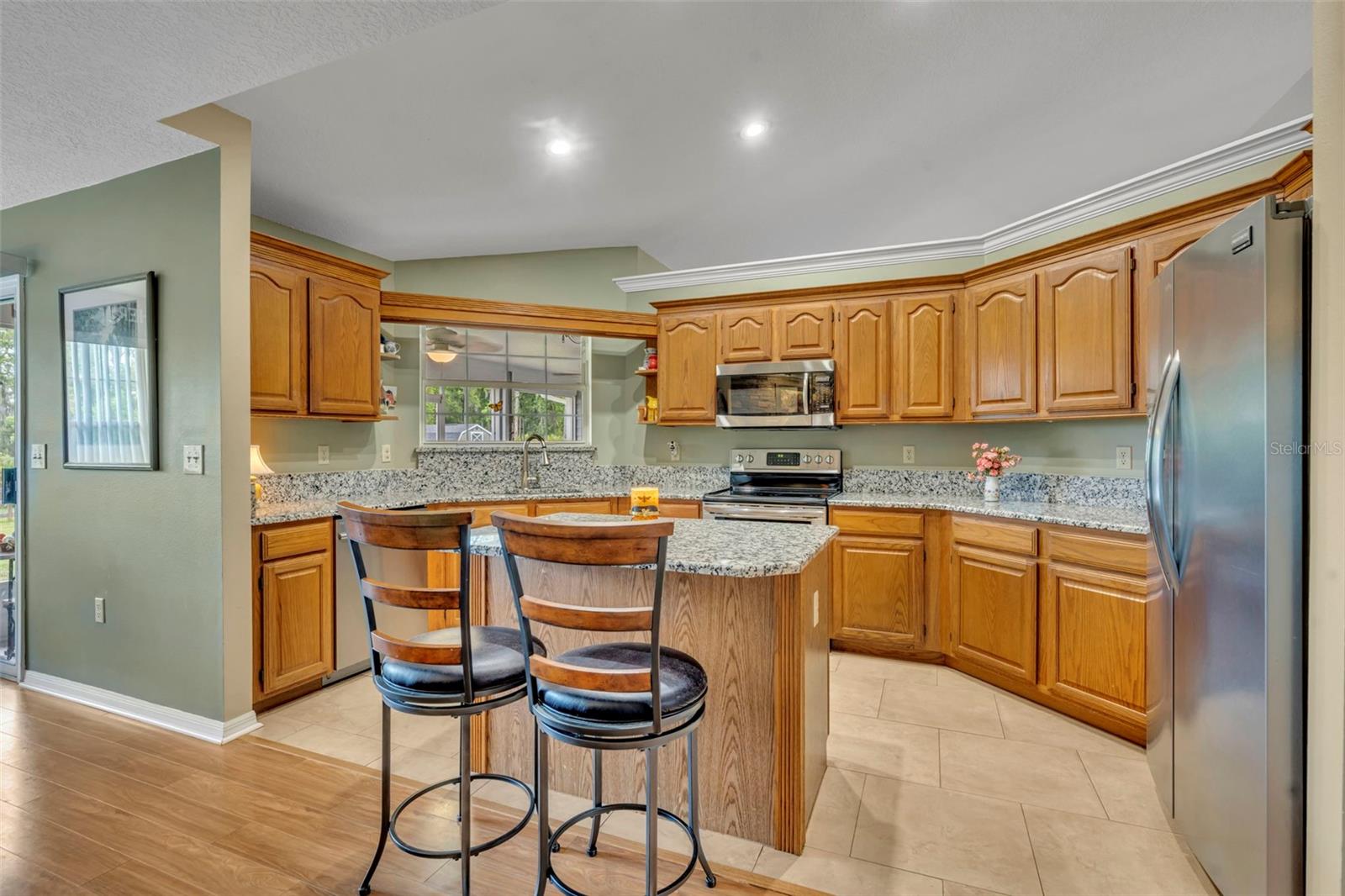 Image 19 of 78 For 15241 Shady Lane