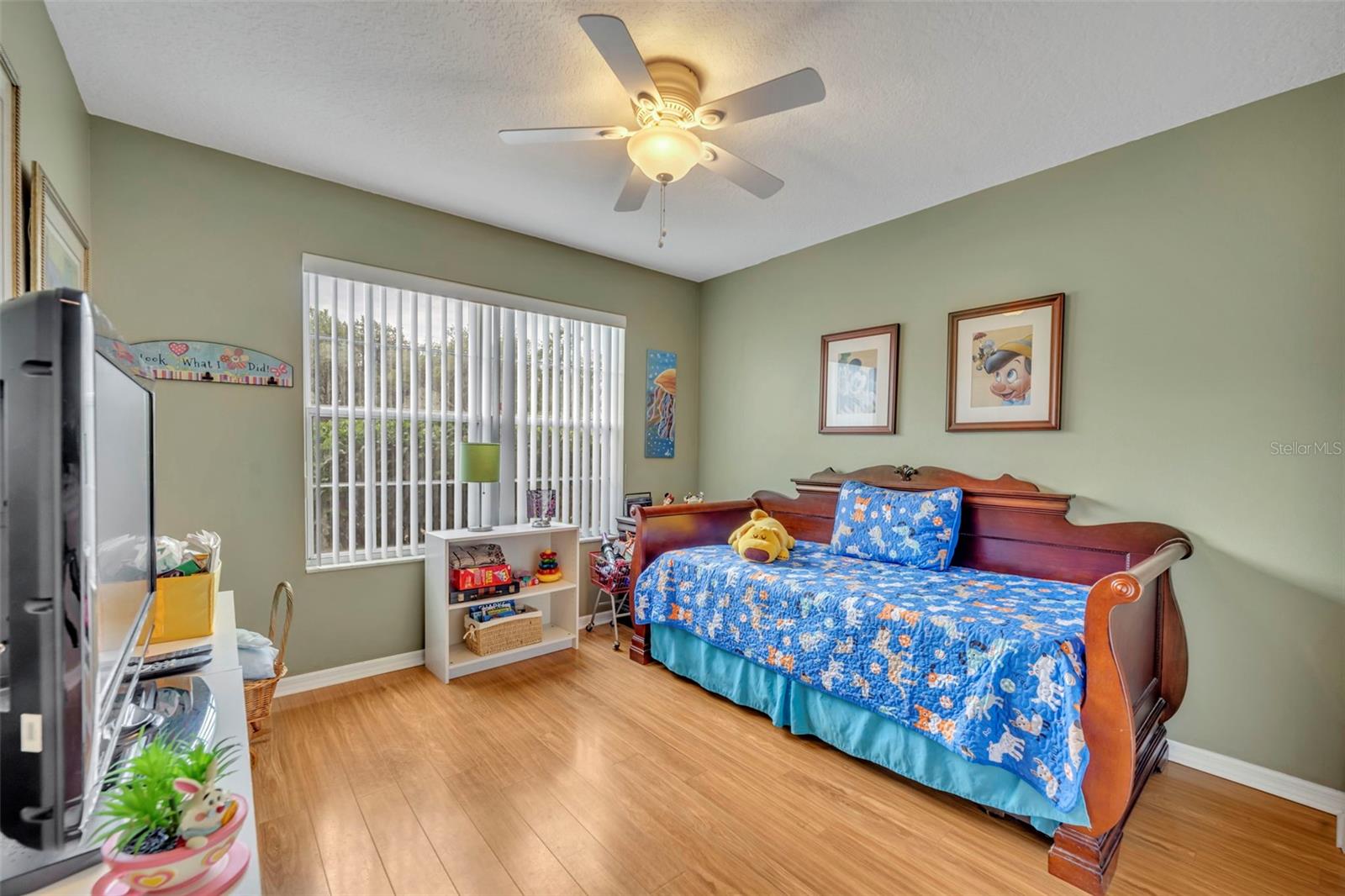 Image 33 of 78 For 15241 Shady Lane