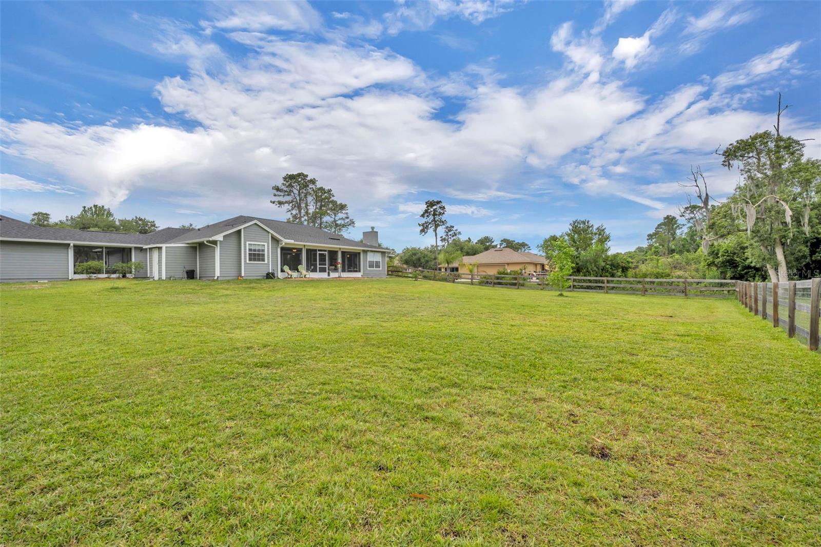 Image 44 of 78 For 15241 Shady Lane