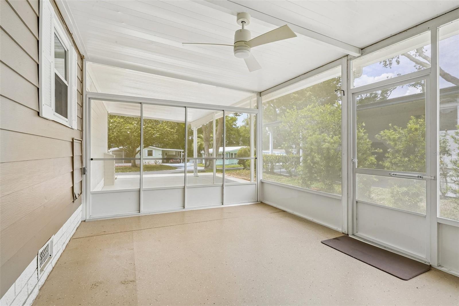 Image 6 of 43 For 1620 Schwartz Boulevard