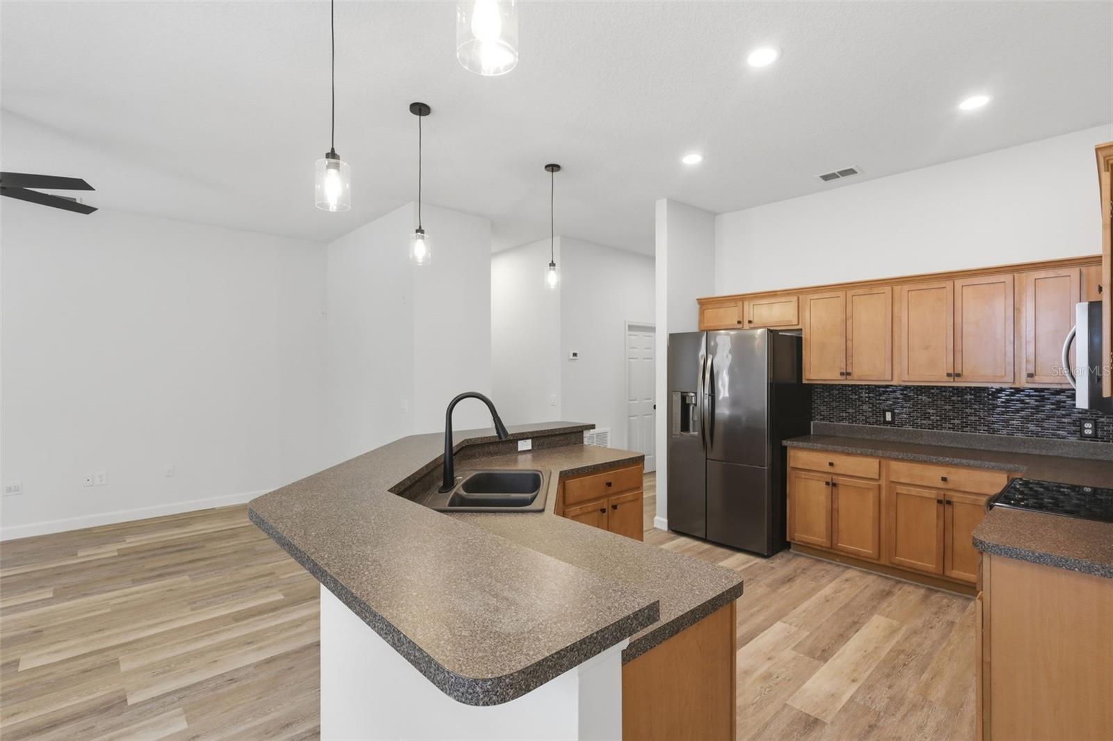 Image 16 of 36 For 814 Cypress Oak Circle