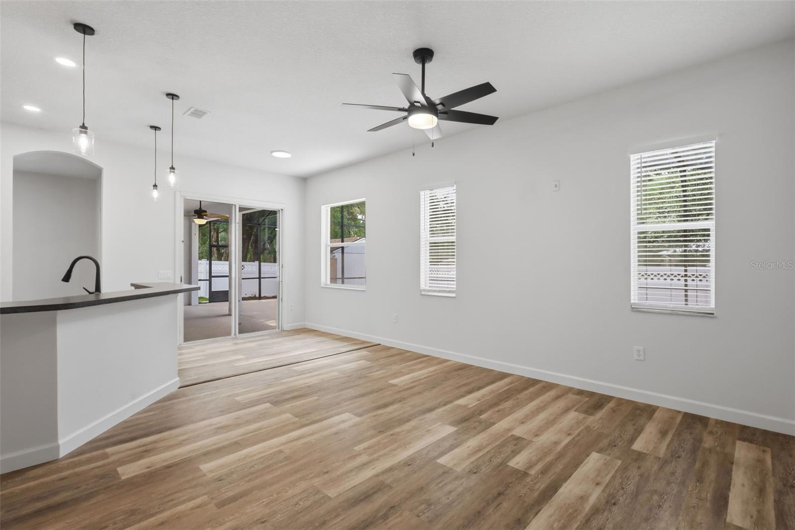 Image 24 of 36 For 814 Cypress Oak Circle