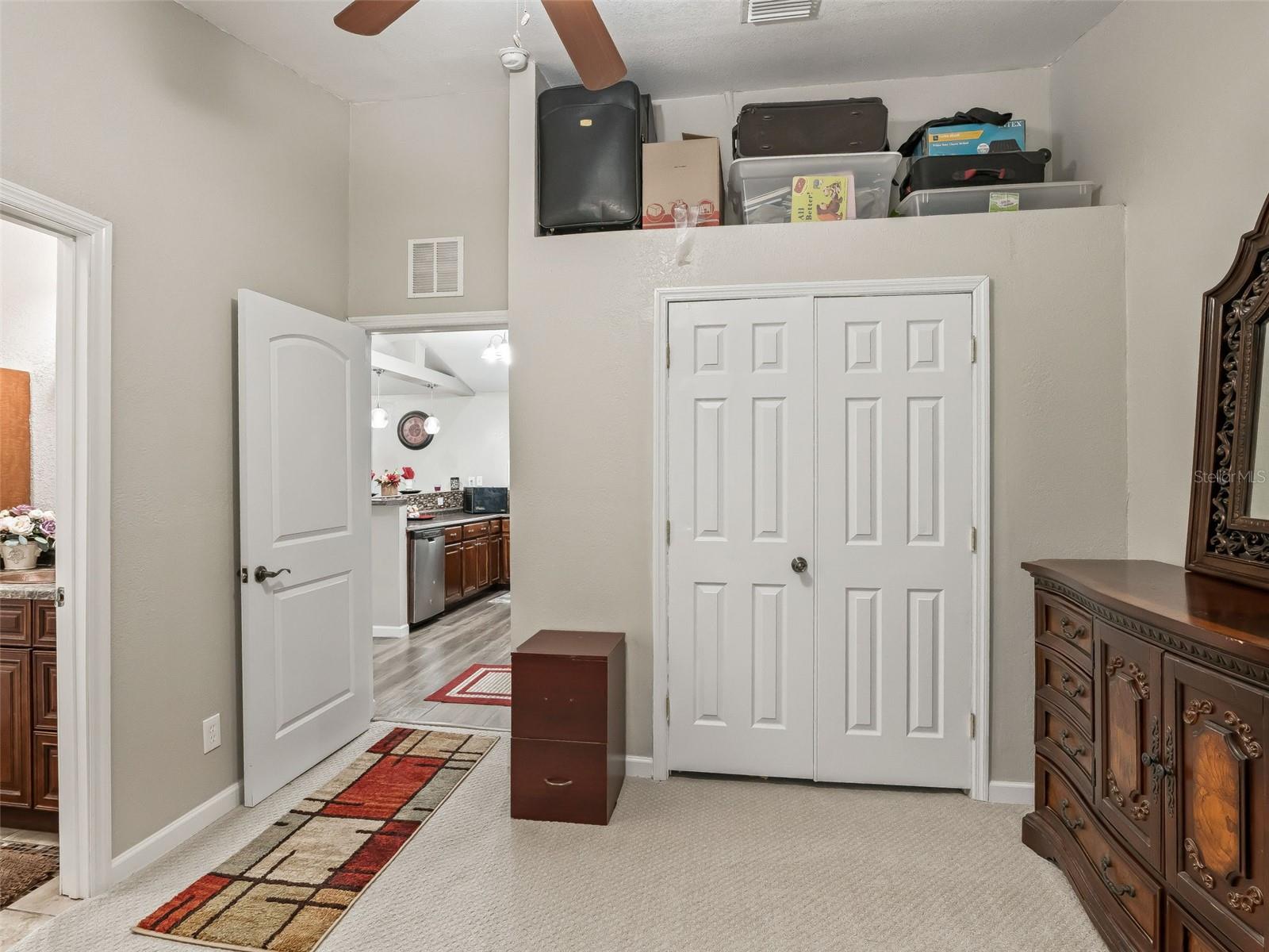 Image 40 of 63 For 7157 Knoxville Dr