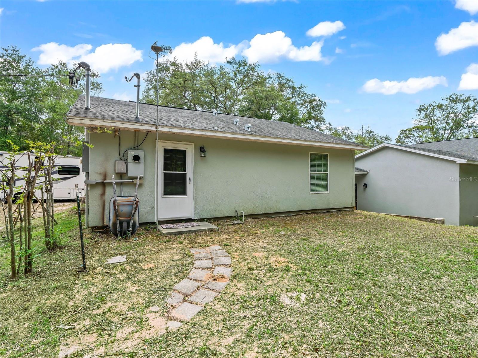 Image 44 of 63 For 7157 Knoxville Dr