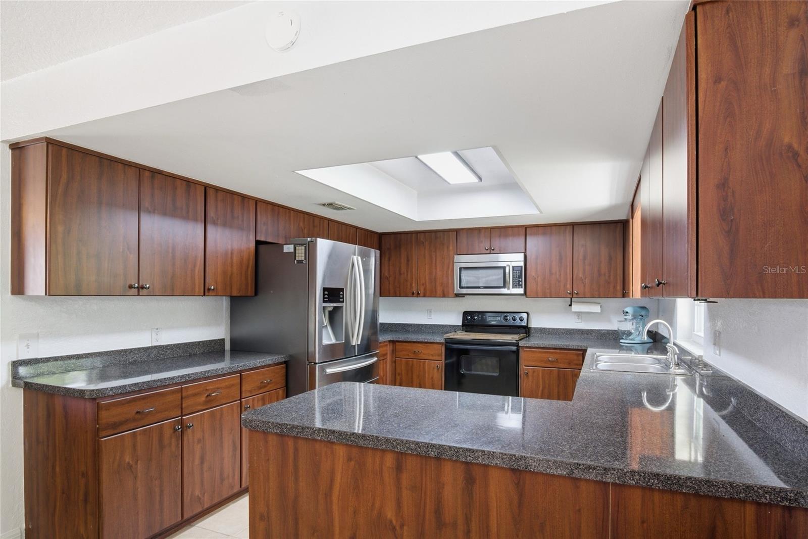 Image 3 of 24 For 212 Jumper Drive S