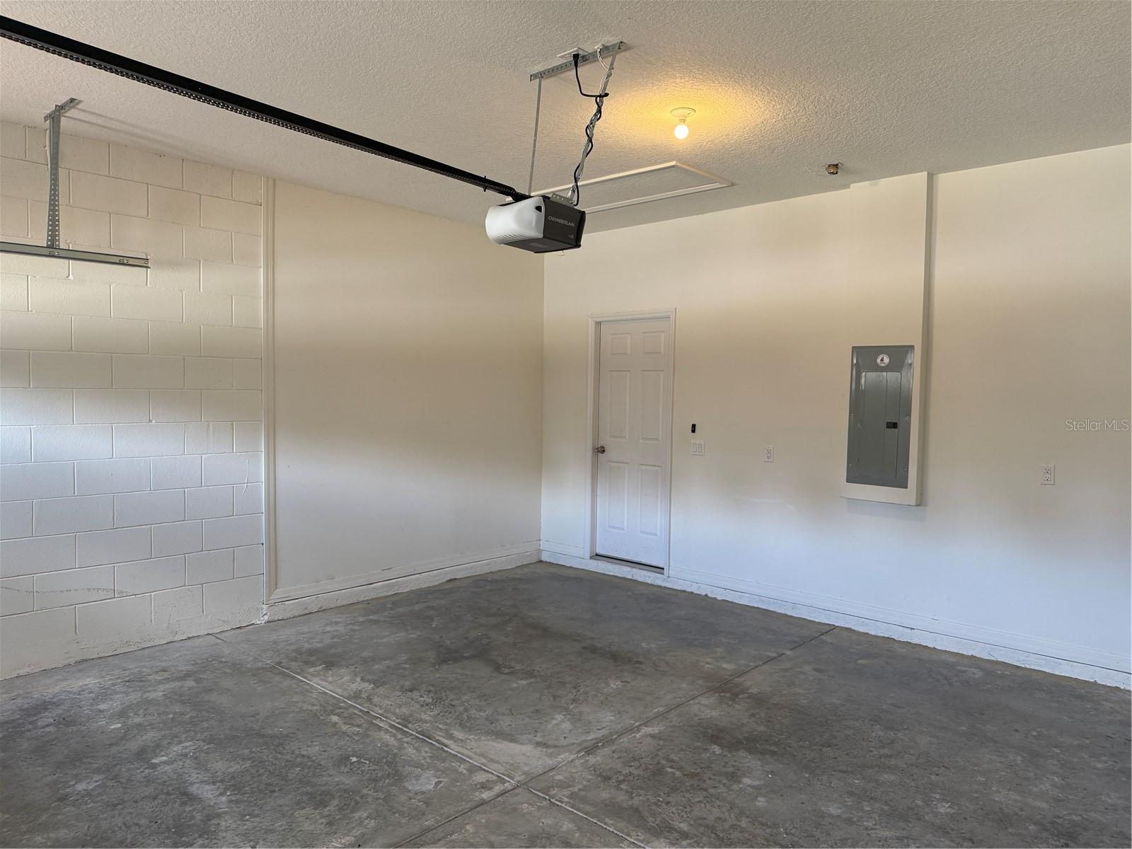 Image 10 of 43 For 1432 Cabot Drive