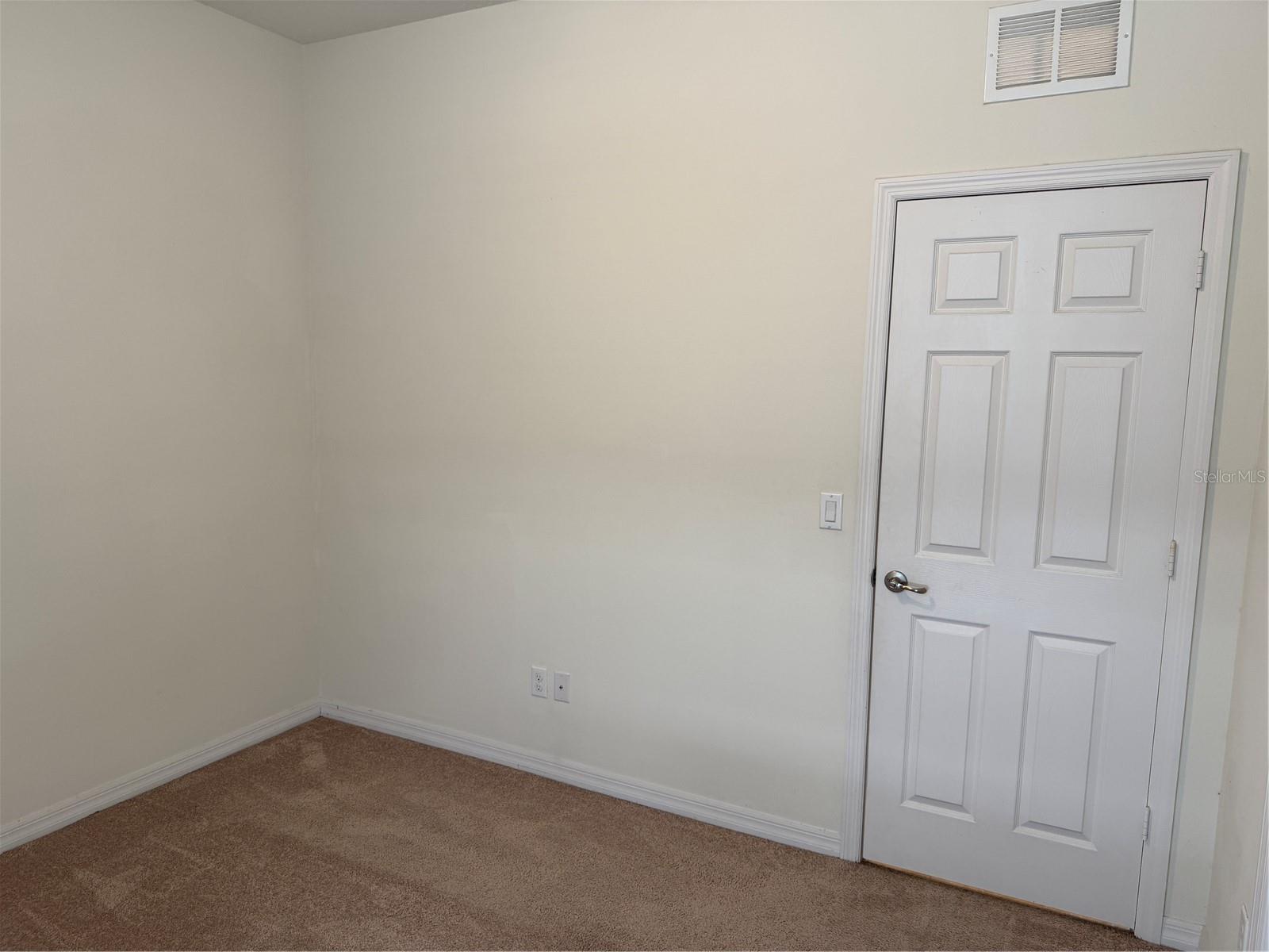 Image 18 of 43 For 1432 Cabot Drive
