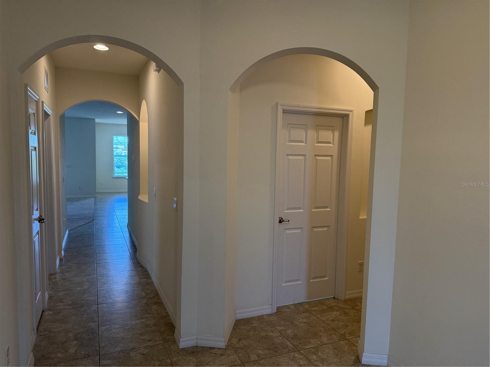Image 3 of 43 For 1432 Cabot Drive