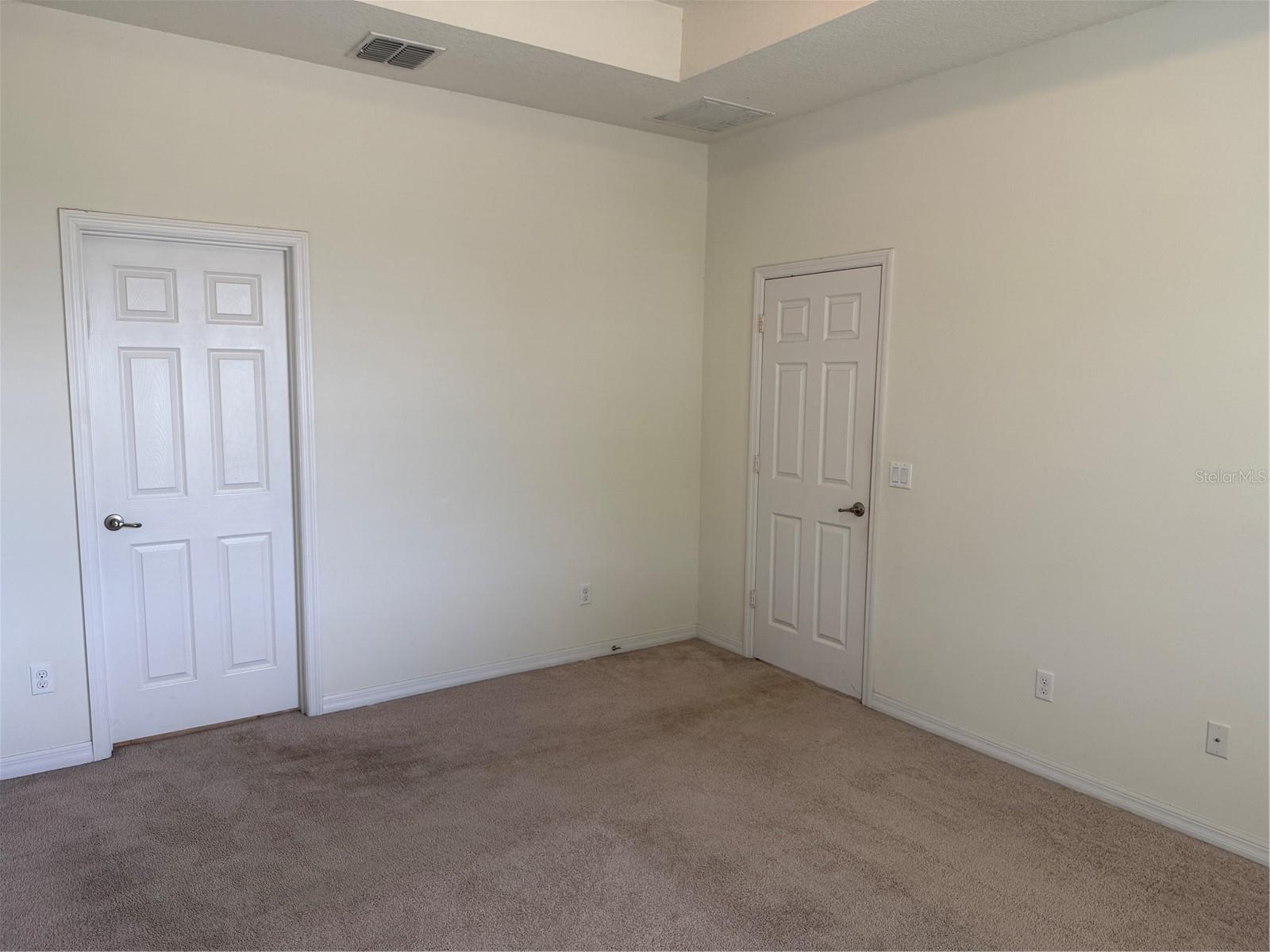 Image 32 of 43 For 1432 Cabot Drive
