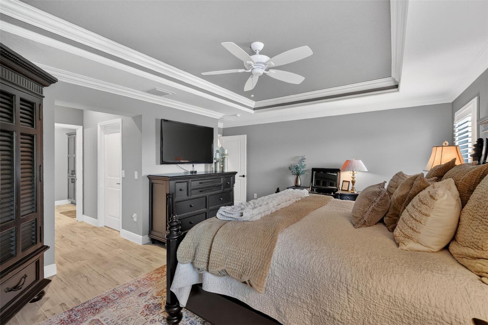 Image 27 of 77 For 4274 Cassandra Court