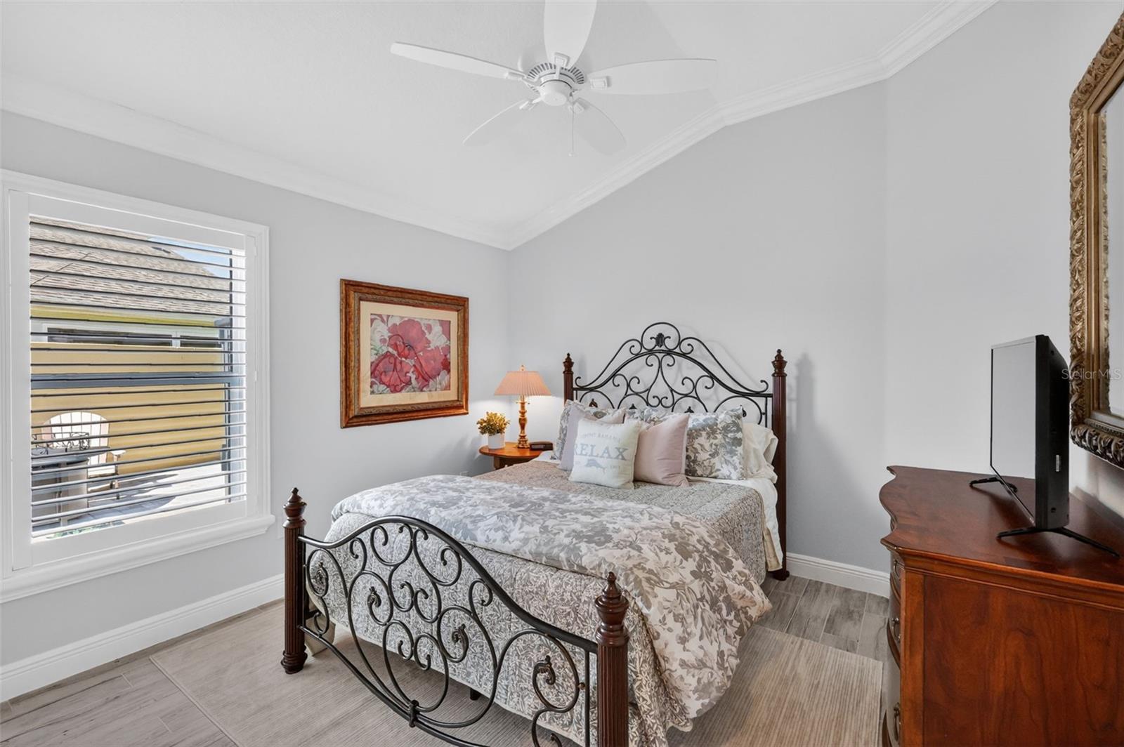 Image 31 of 77 For 4274 Cassandra Court