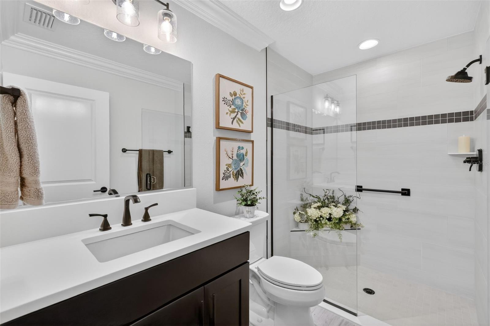 Image 36 of 77 For 4274 Cassandra Court