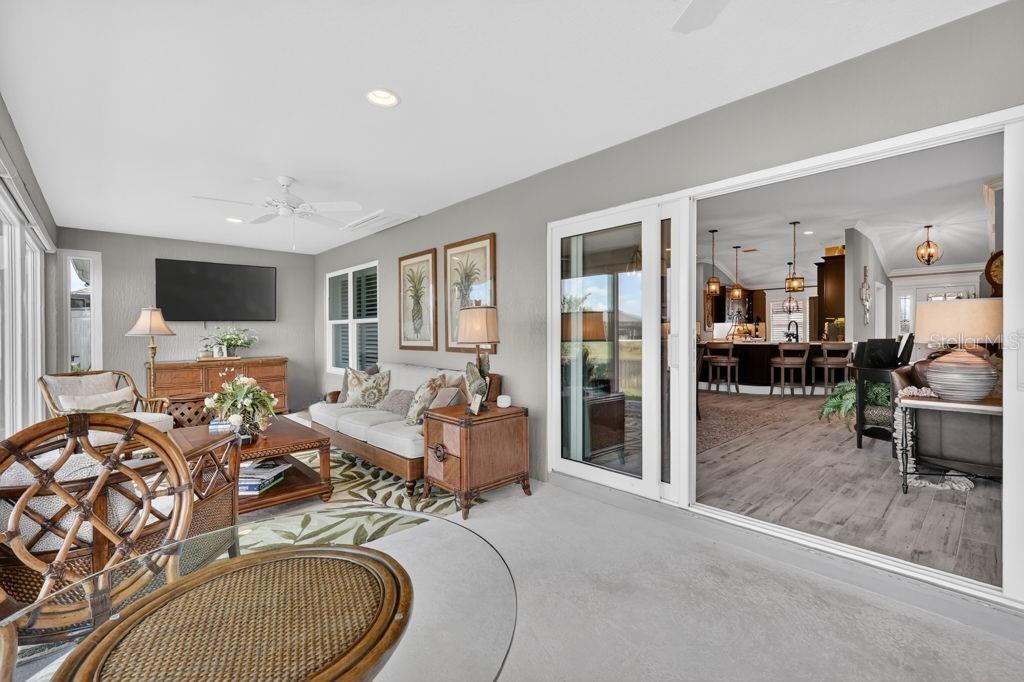 Image 43 of 77 For 4274 Cassandra Court