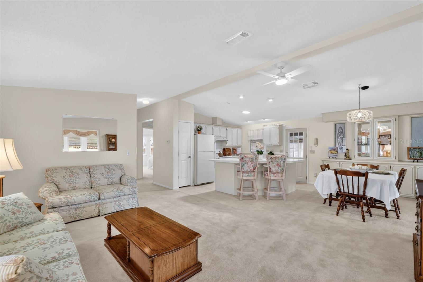 Image 17 of 44 For 706 Tangerine Drive