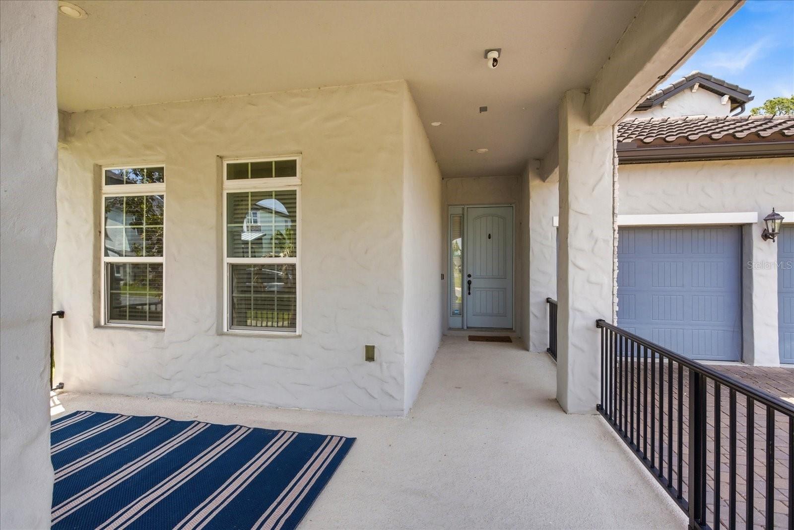 Image 4 of 31 For 12688 Salomon Cove Drive