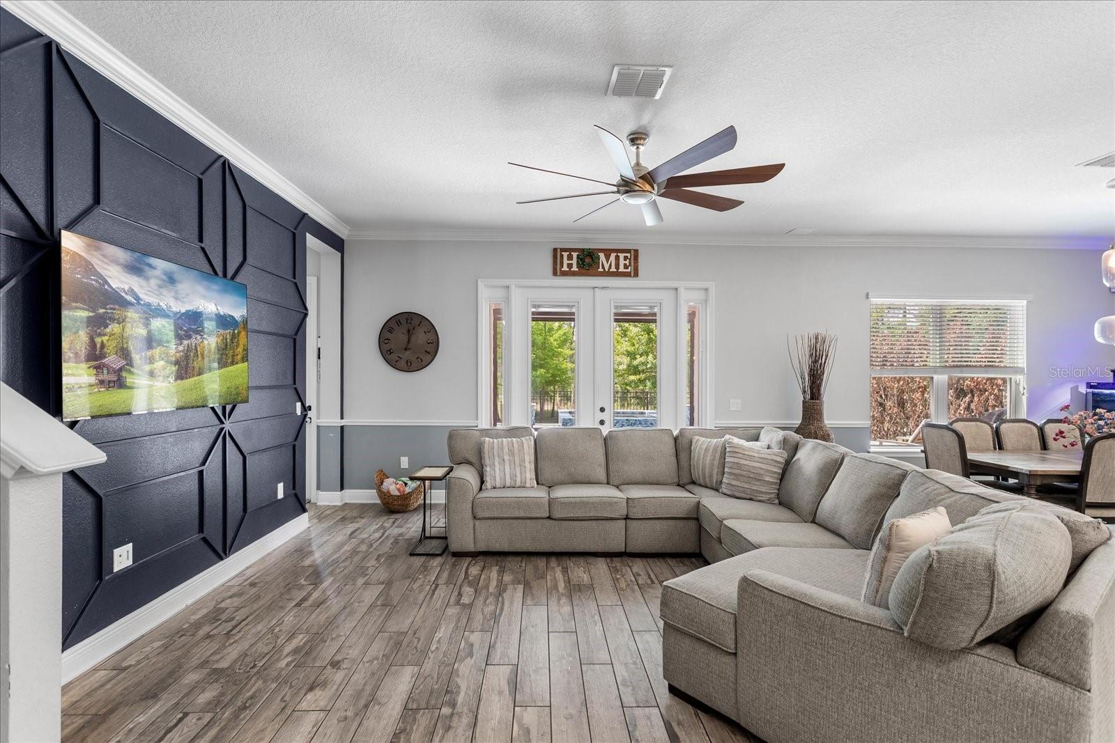 Image 8 of 31 For 12688 Salomon Cove Drive