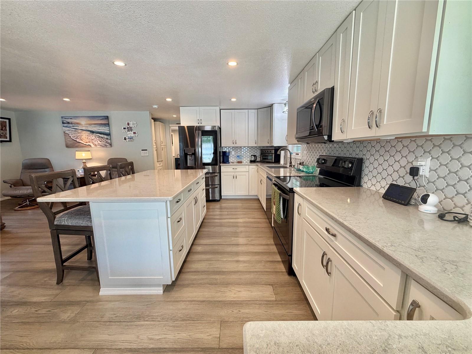 Image 10 of 60 For 121 Tamarisk Way