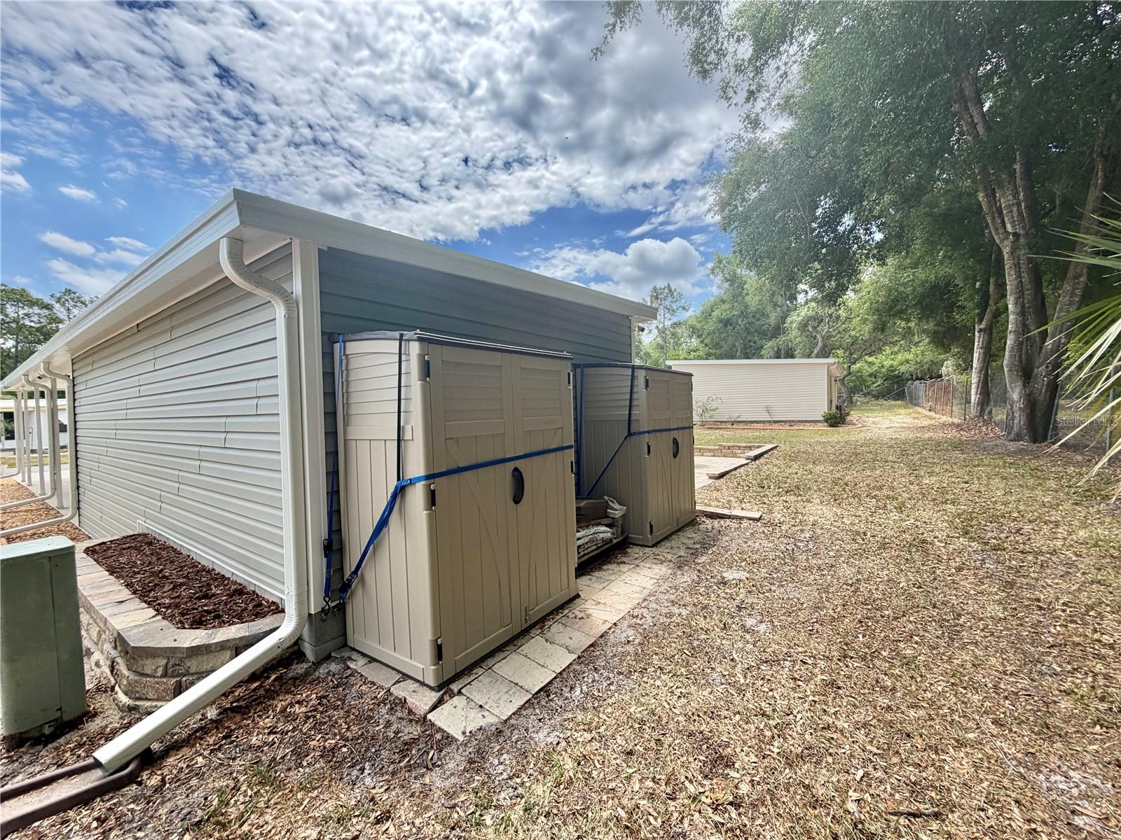 Image 49 of 60 For 121 Tamarisk Way