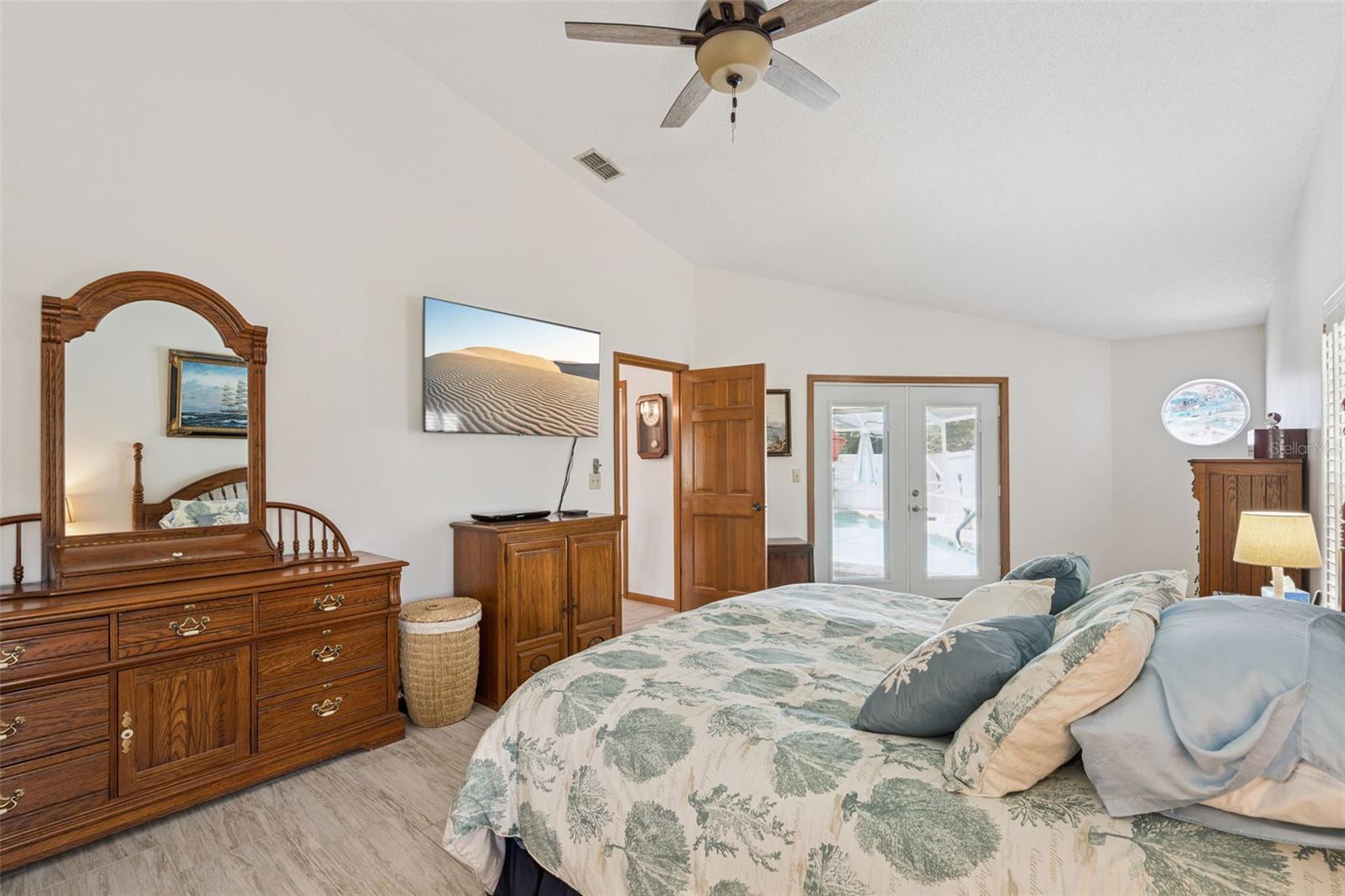 Image 22 of 50 For 33939 Valencia Drive