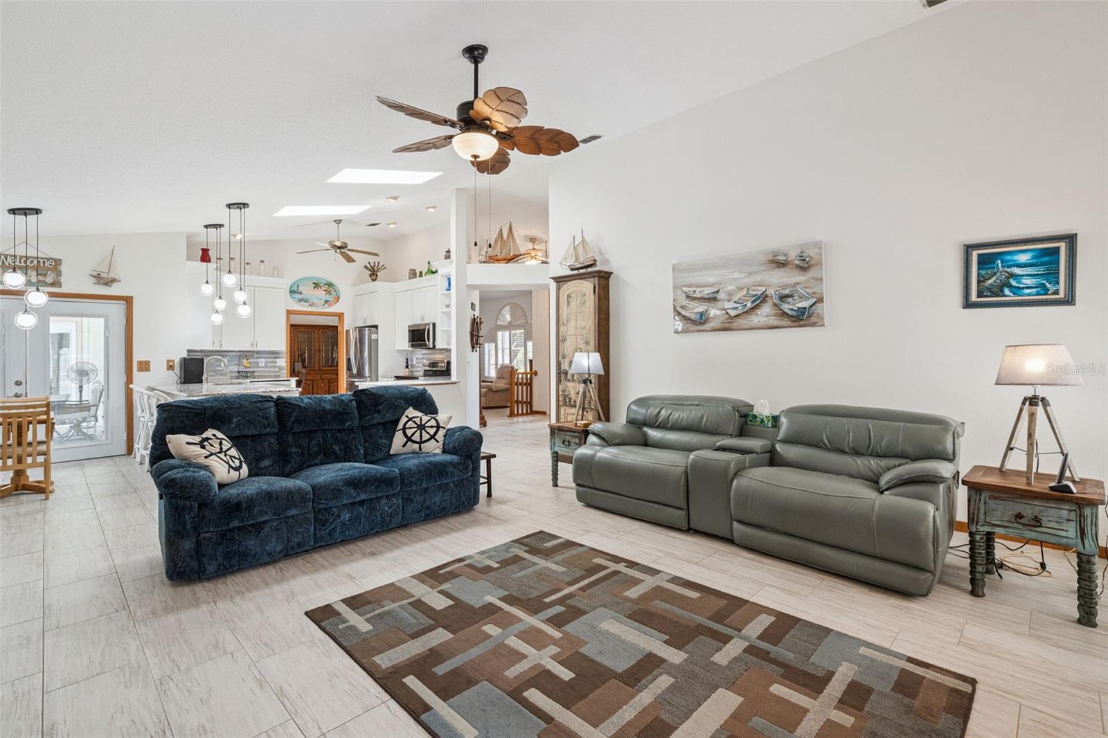 Image 6 of 50 For 33939 Valencia Drive