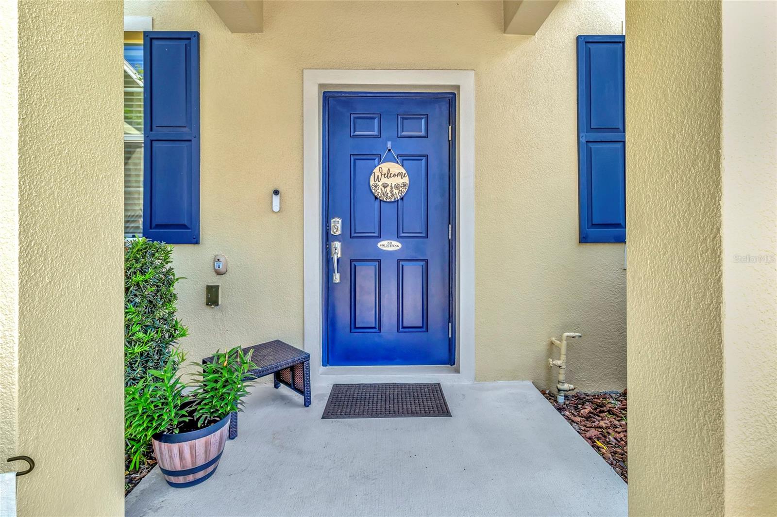 Image 3 of 40 For 1207 Alston Bay Boulevard