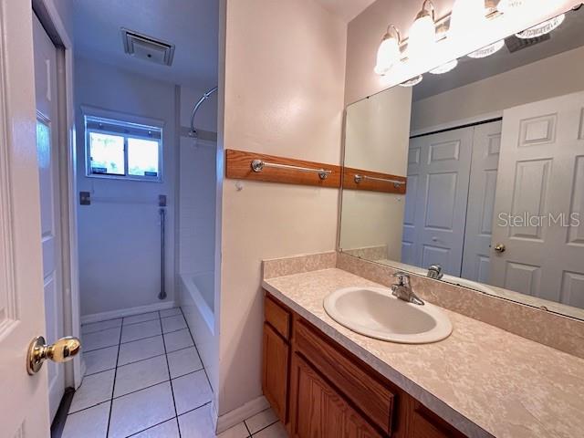 Image 8 of 11 For 542 Caroline Street