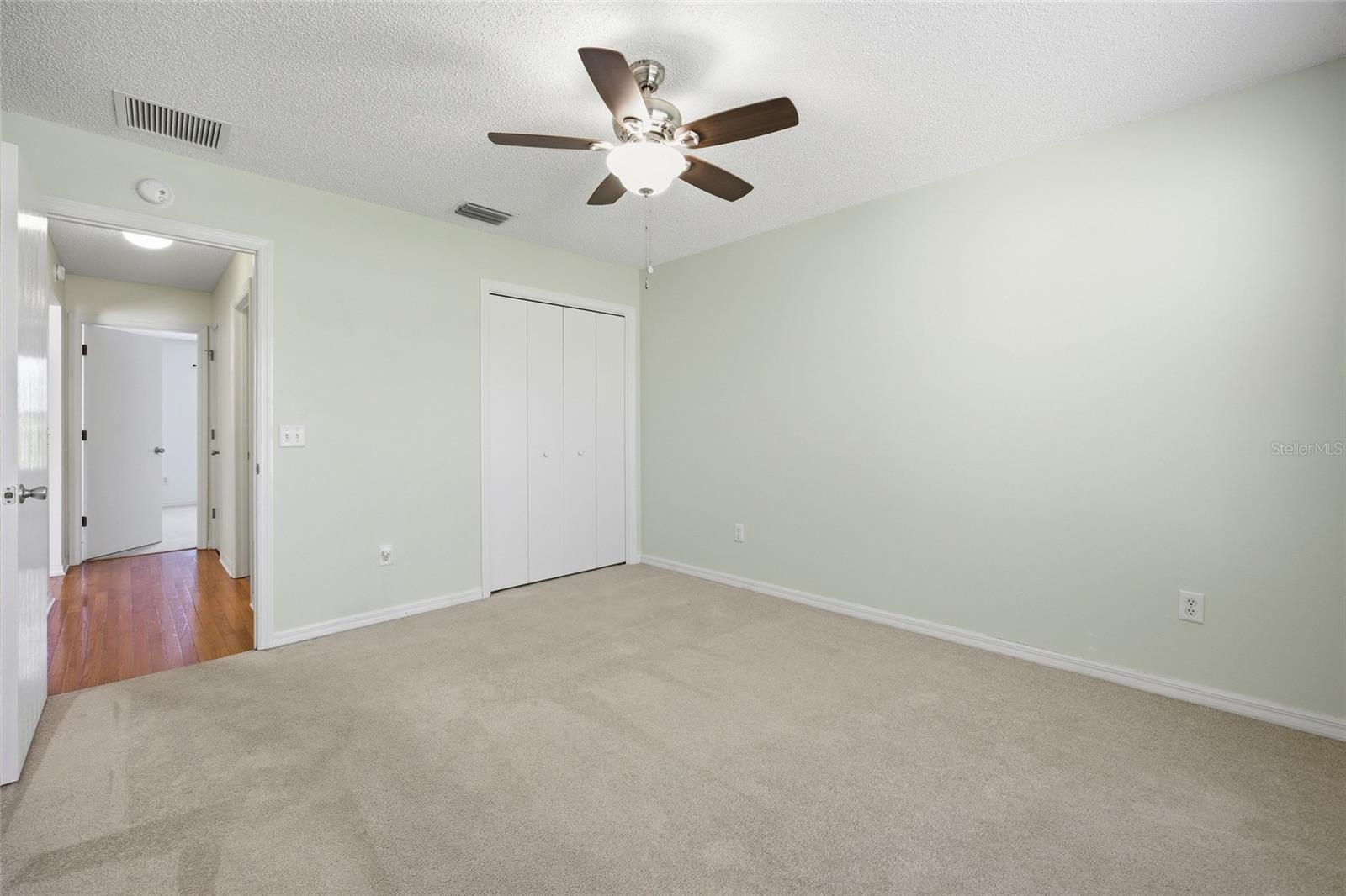 Image 18 of 46 For 17705 93rd Hawthorne Avenue