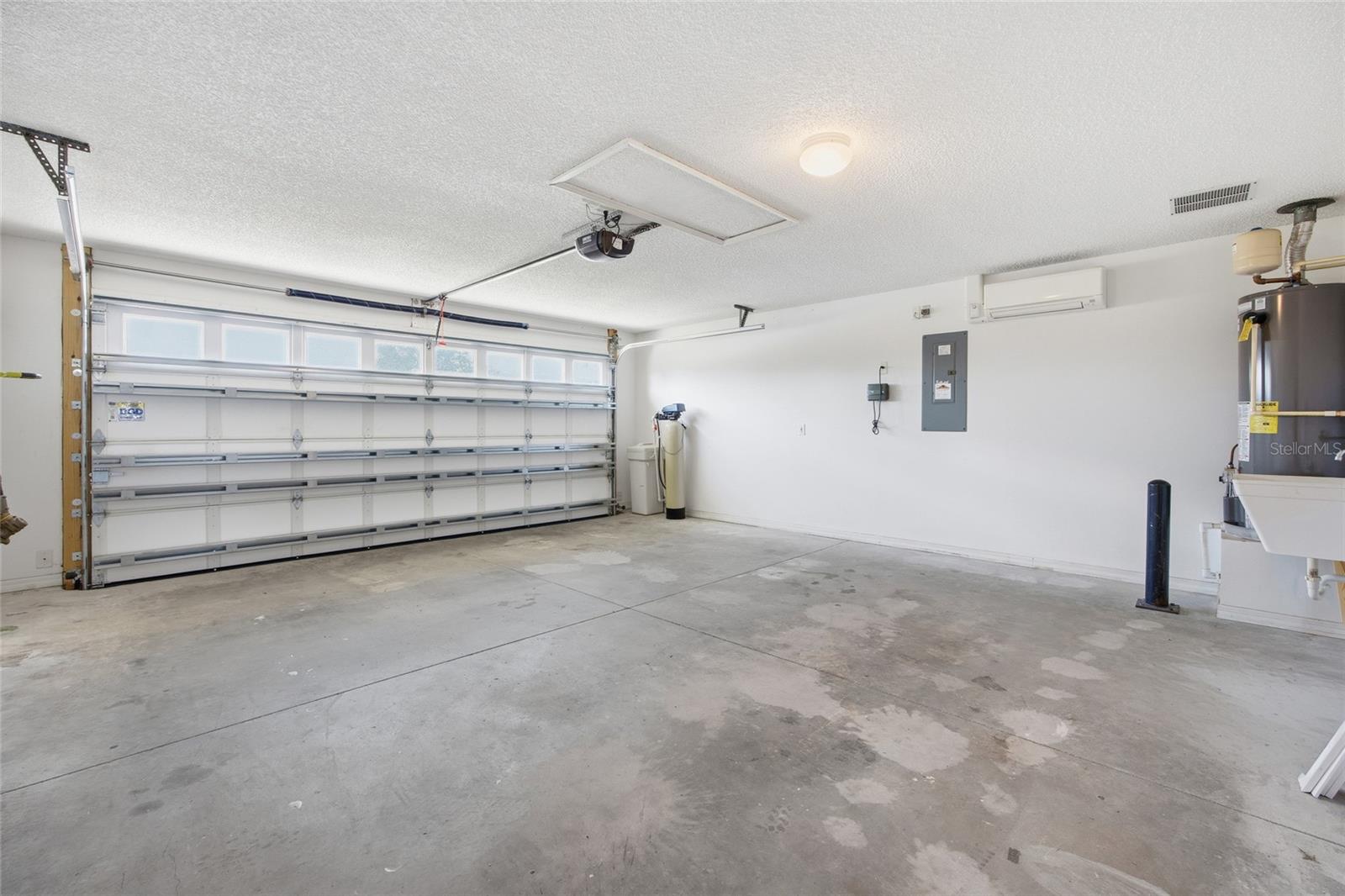 Image 29 of 46 For 17705 93rd Hawthorne Avenue