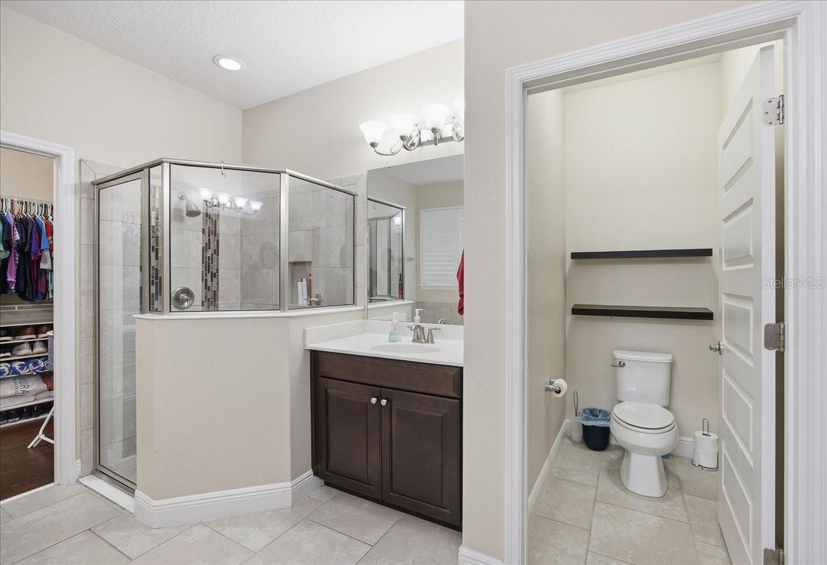 Image 11 of 53 For 8721 Bayview Crossing Drive