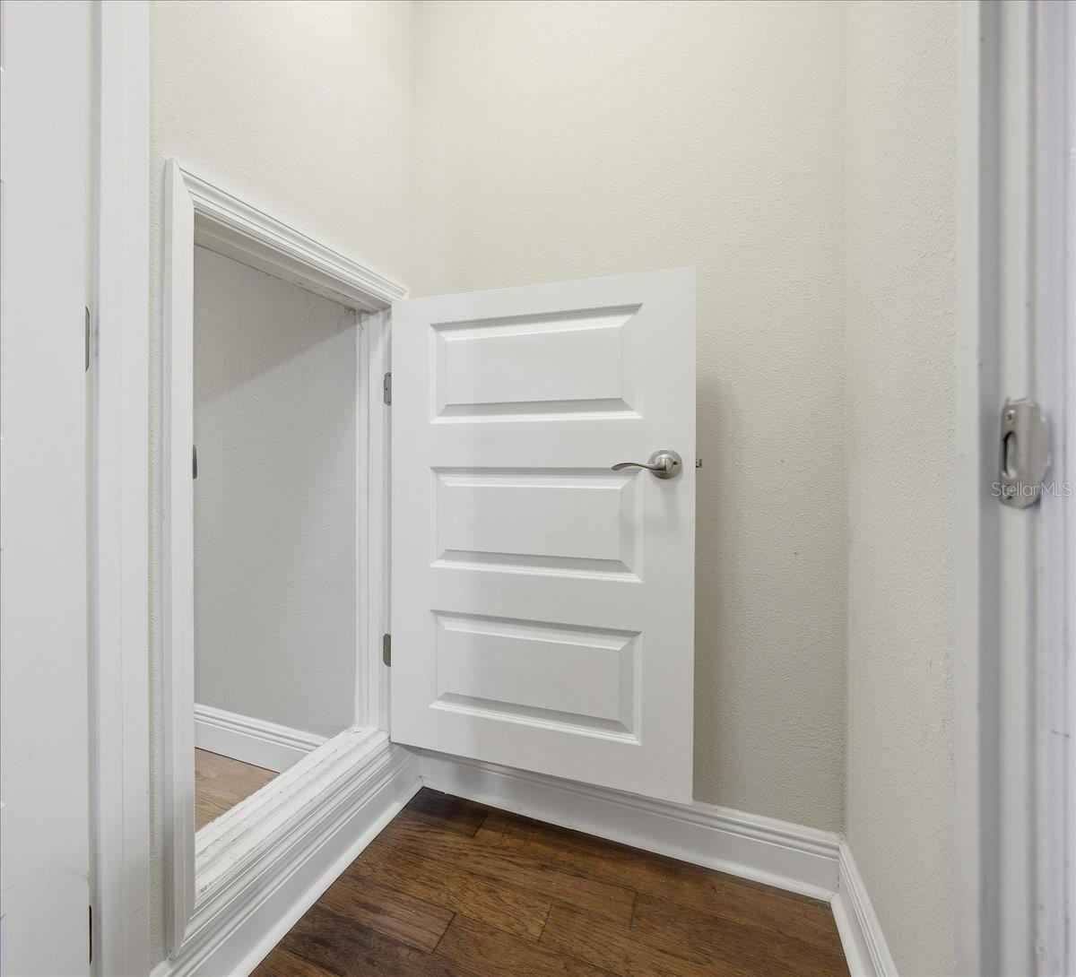 Image 31 of 53 For 8721 Bayview Crossing Drive