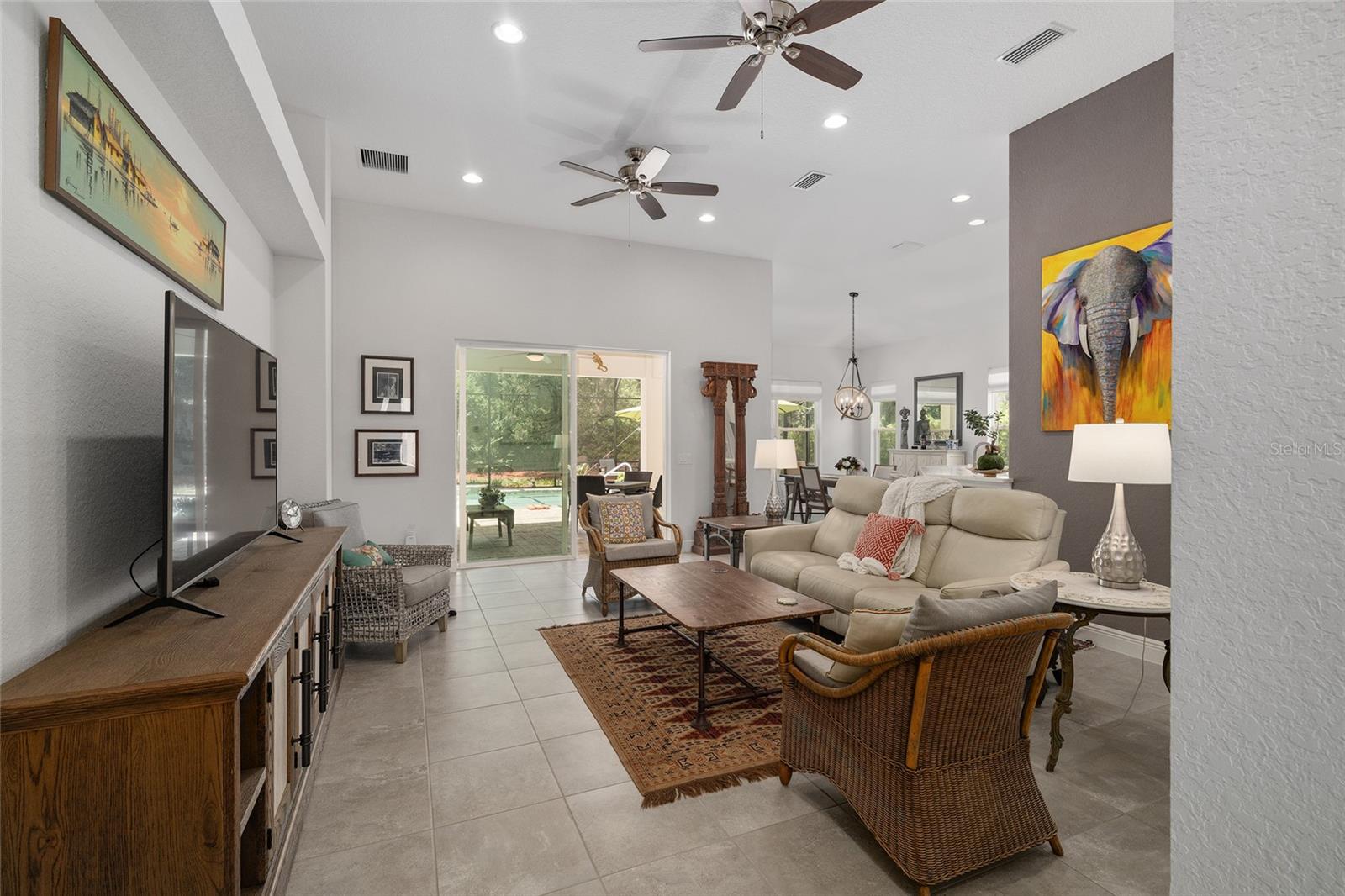 Image 6 of 50 For 4843 Audrey Marie Court
