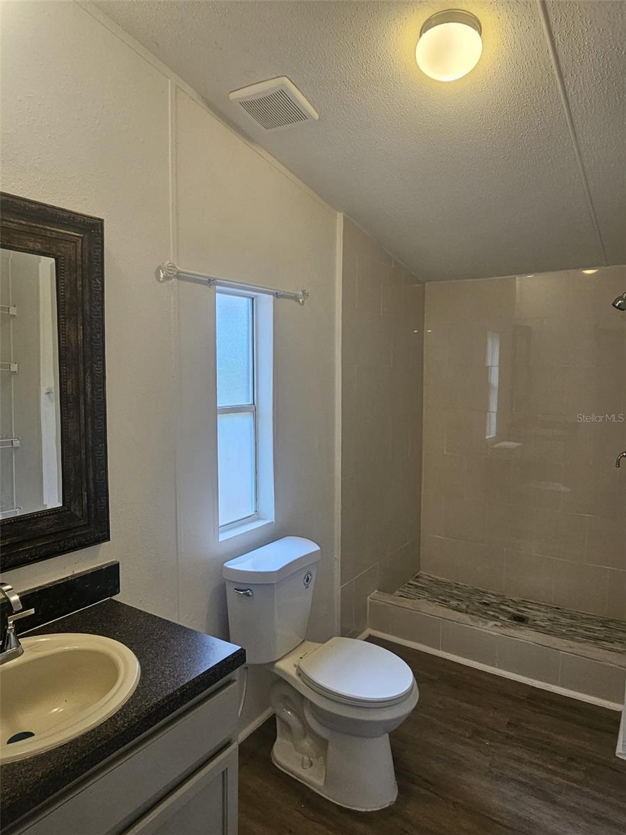Image 15 of 25 For 6519 23rd Avenue