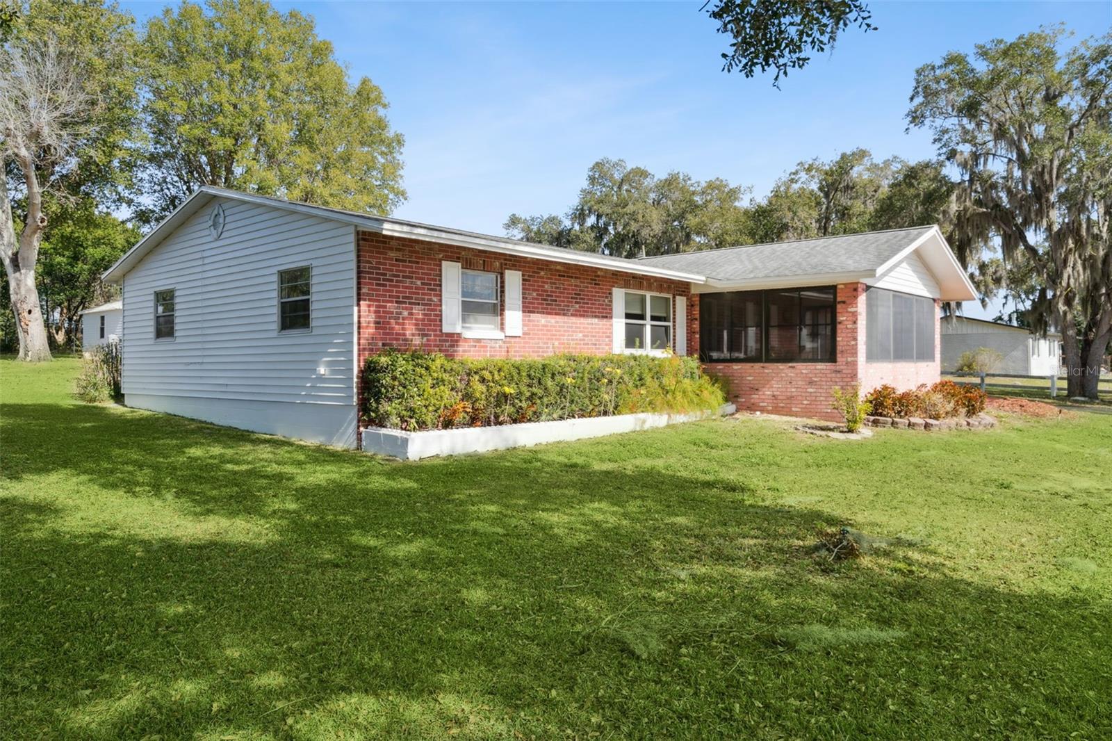 Image 3 of 26 For 17530 County Road 455