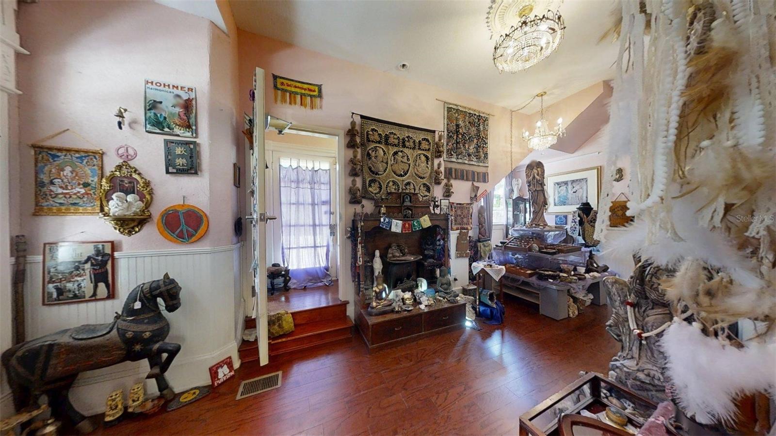 Image 34 of 82 For 805 Fort King Street