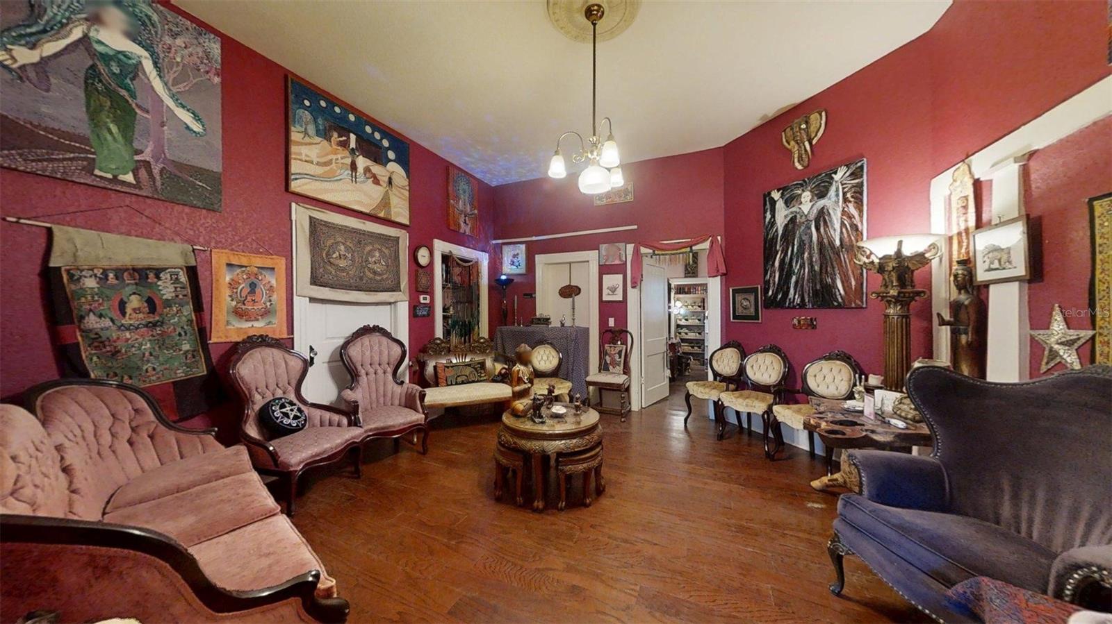 Image 47 of 82 For 805 Fort King Street